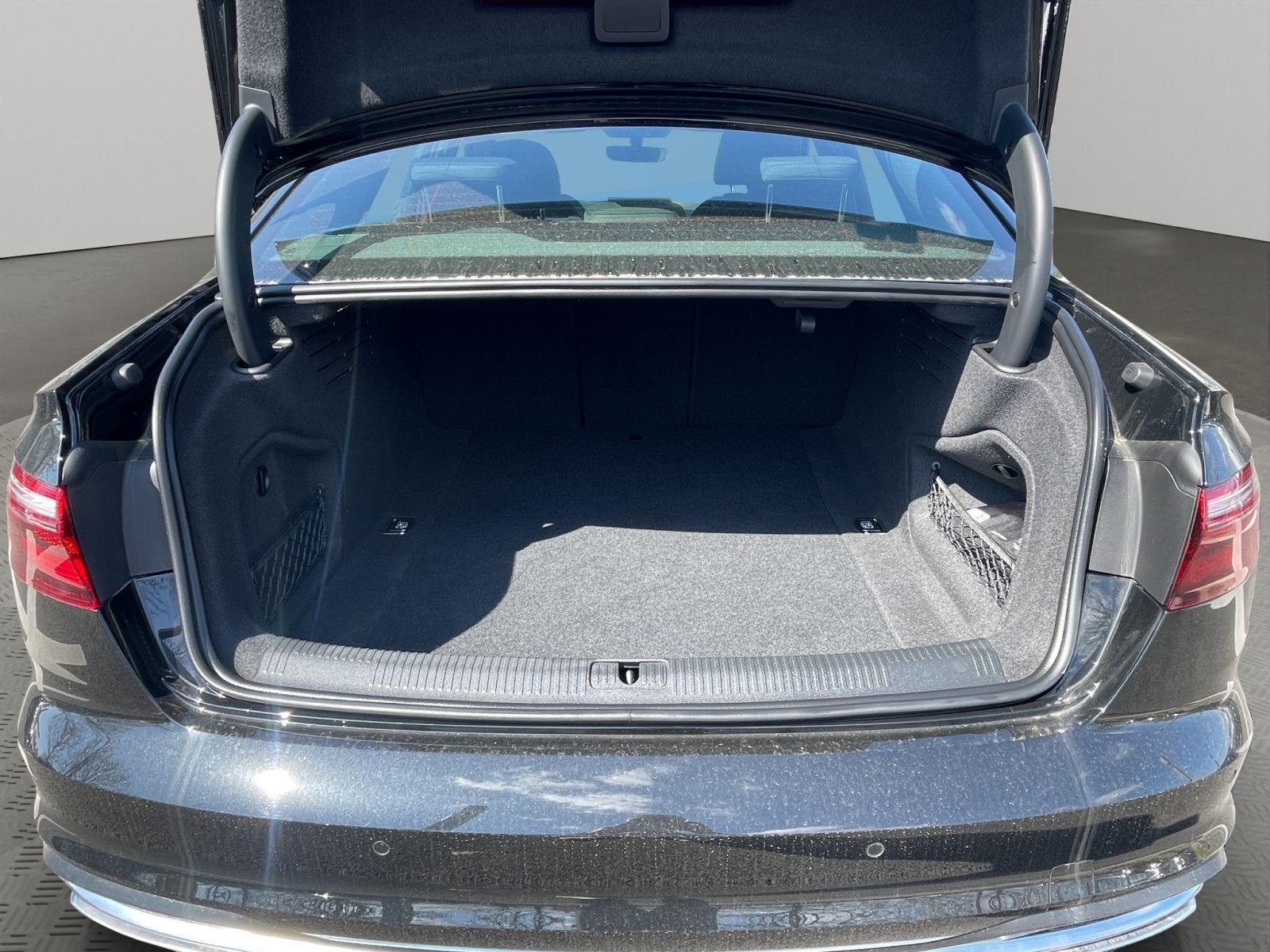 Audi - A4 Limousine_18