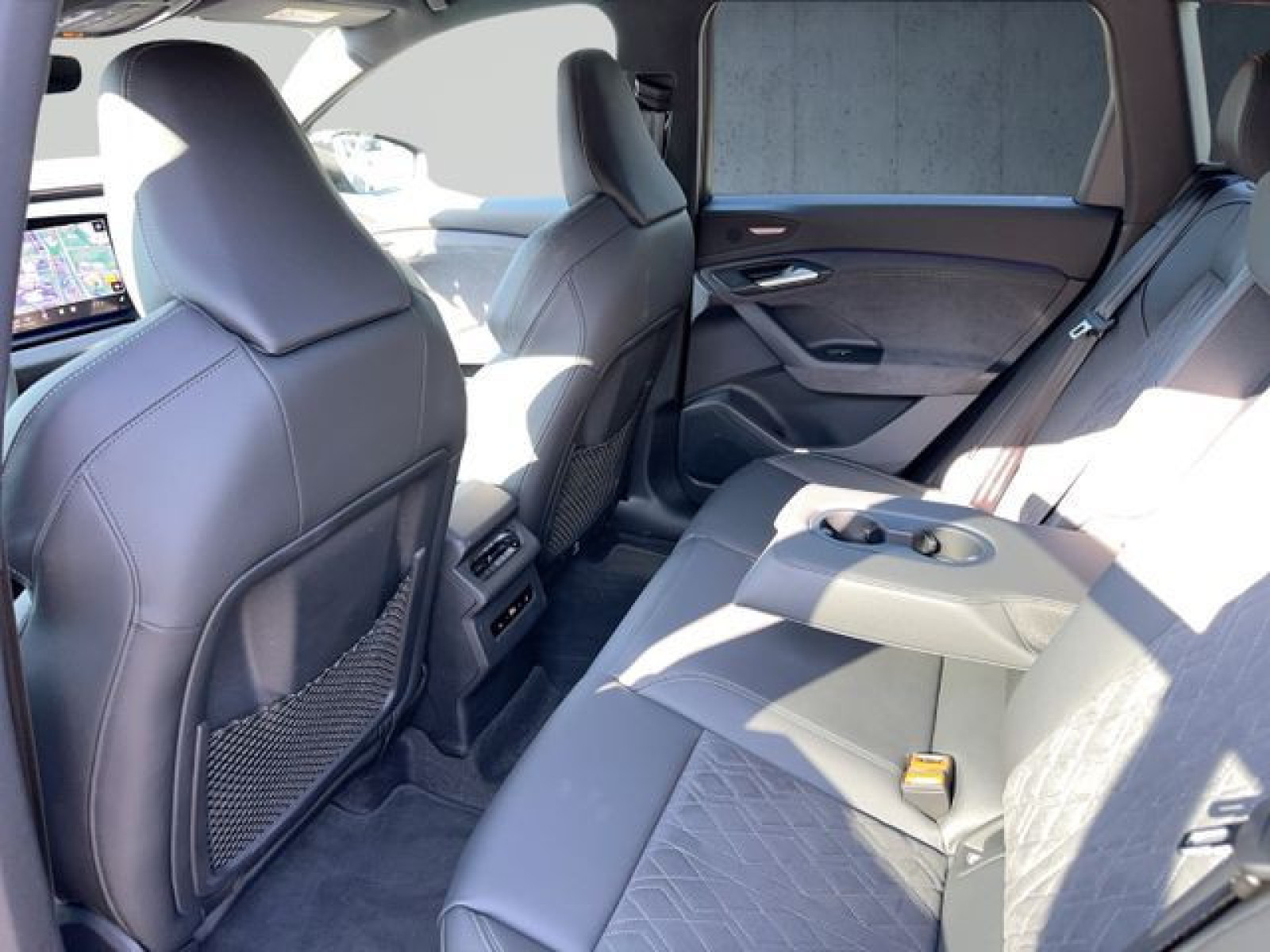 Audi - SQ6 SUV e-tron_15