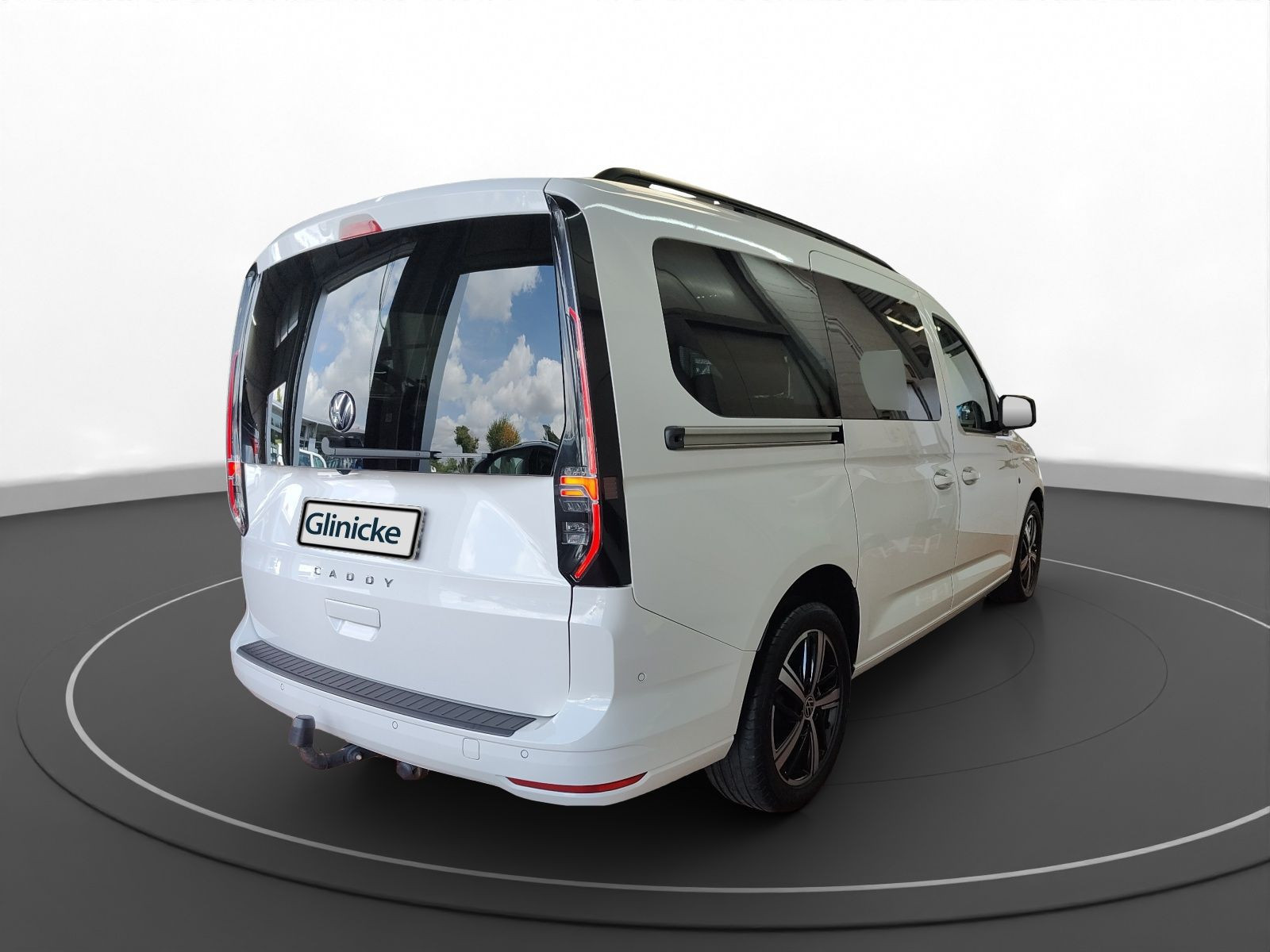 Volkswagen - Caddy Maxi_11