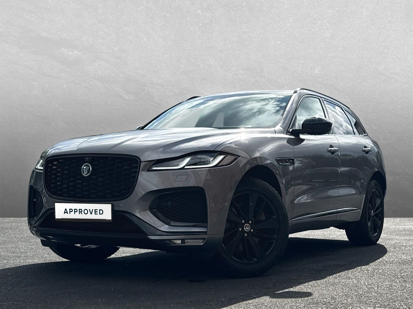 Jaguar - F-Pace_1