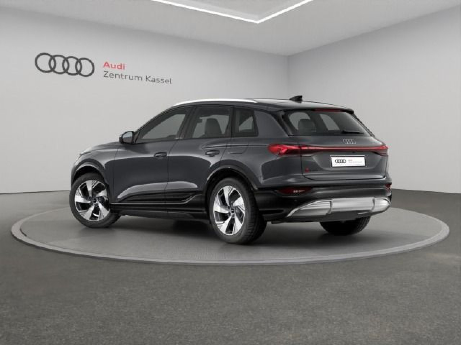 Audi - SQ6 SUV e-tron_4