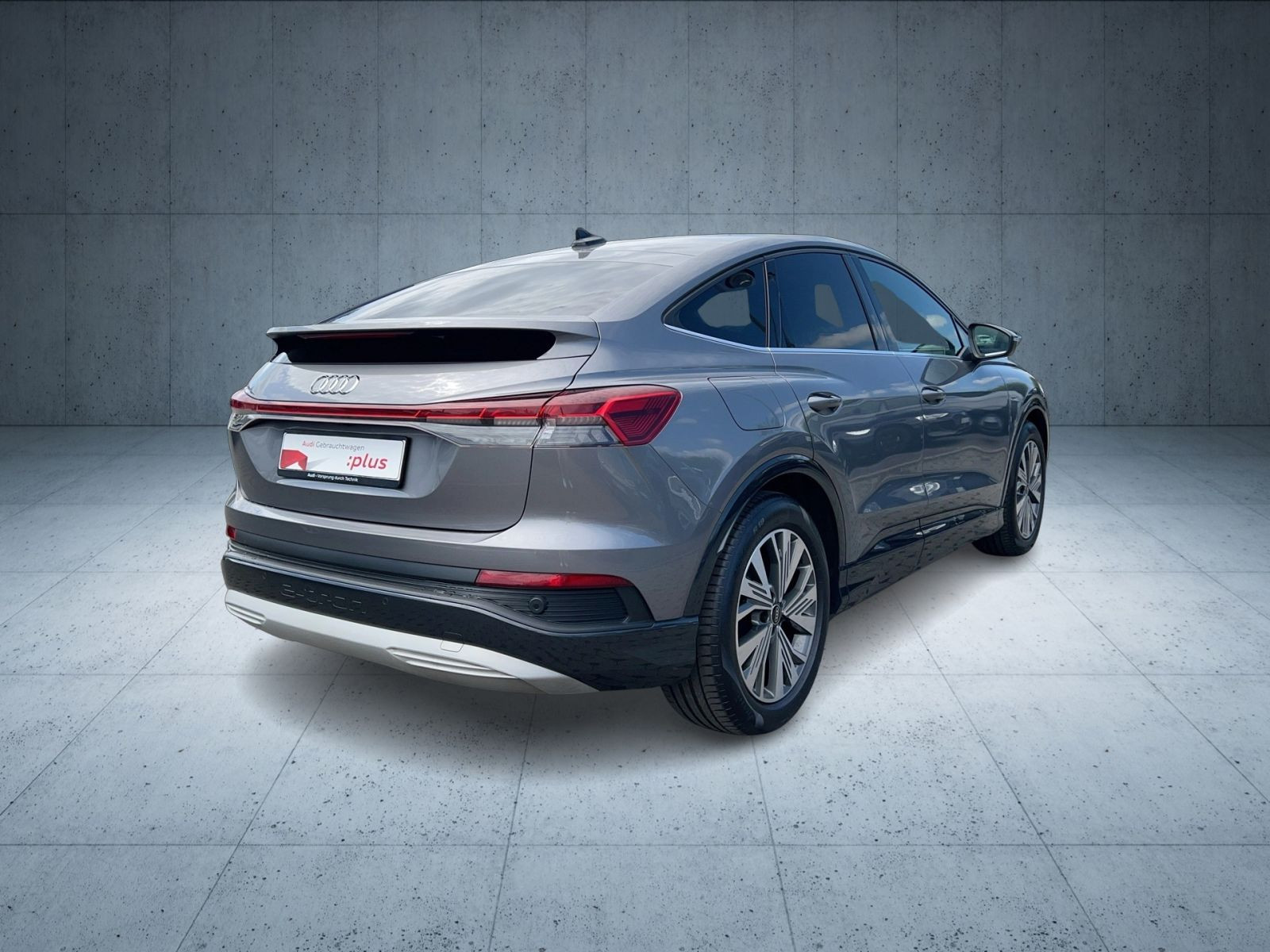 Audi - Q4 Sportback e-tron_7