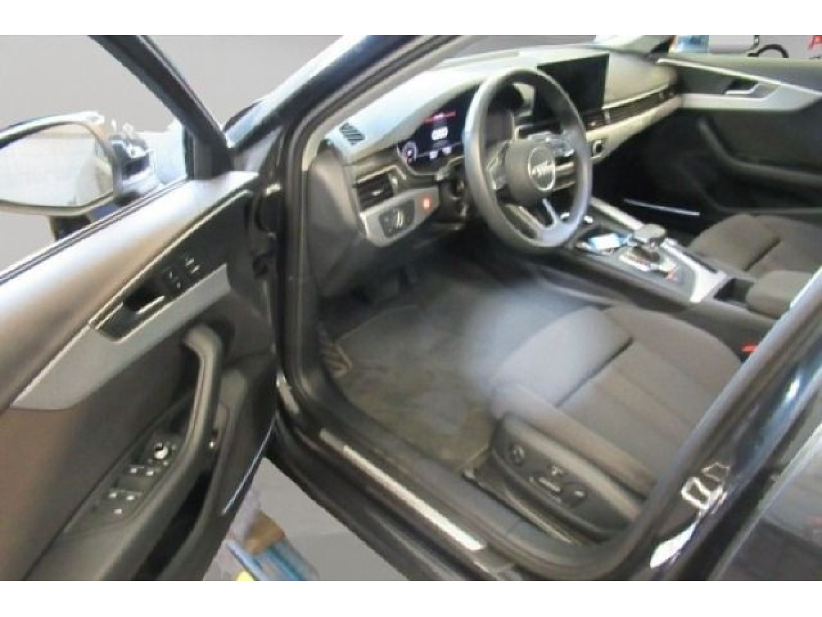 Audi - A4 Avant_3