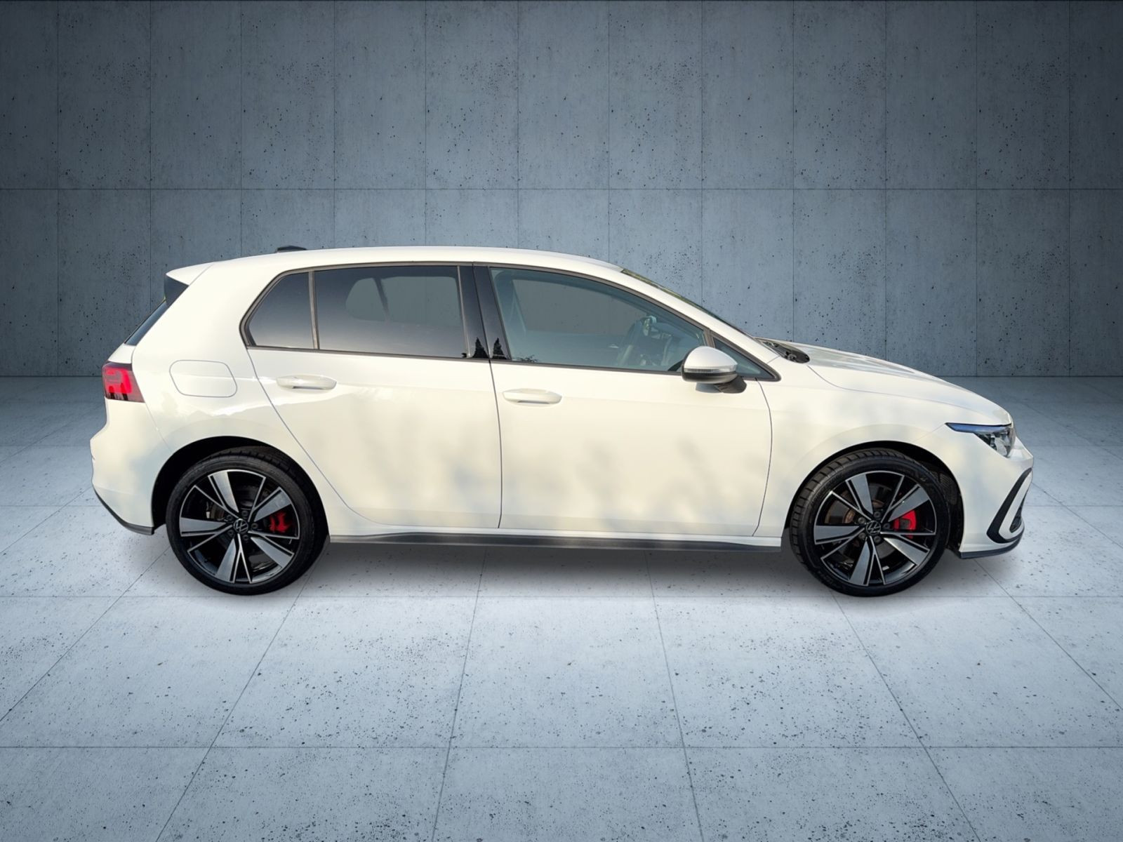 Volkswagen - Golf_9