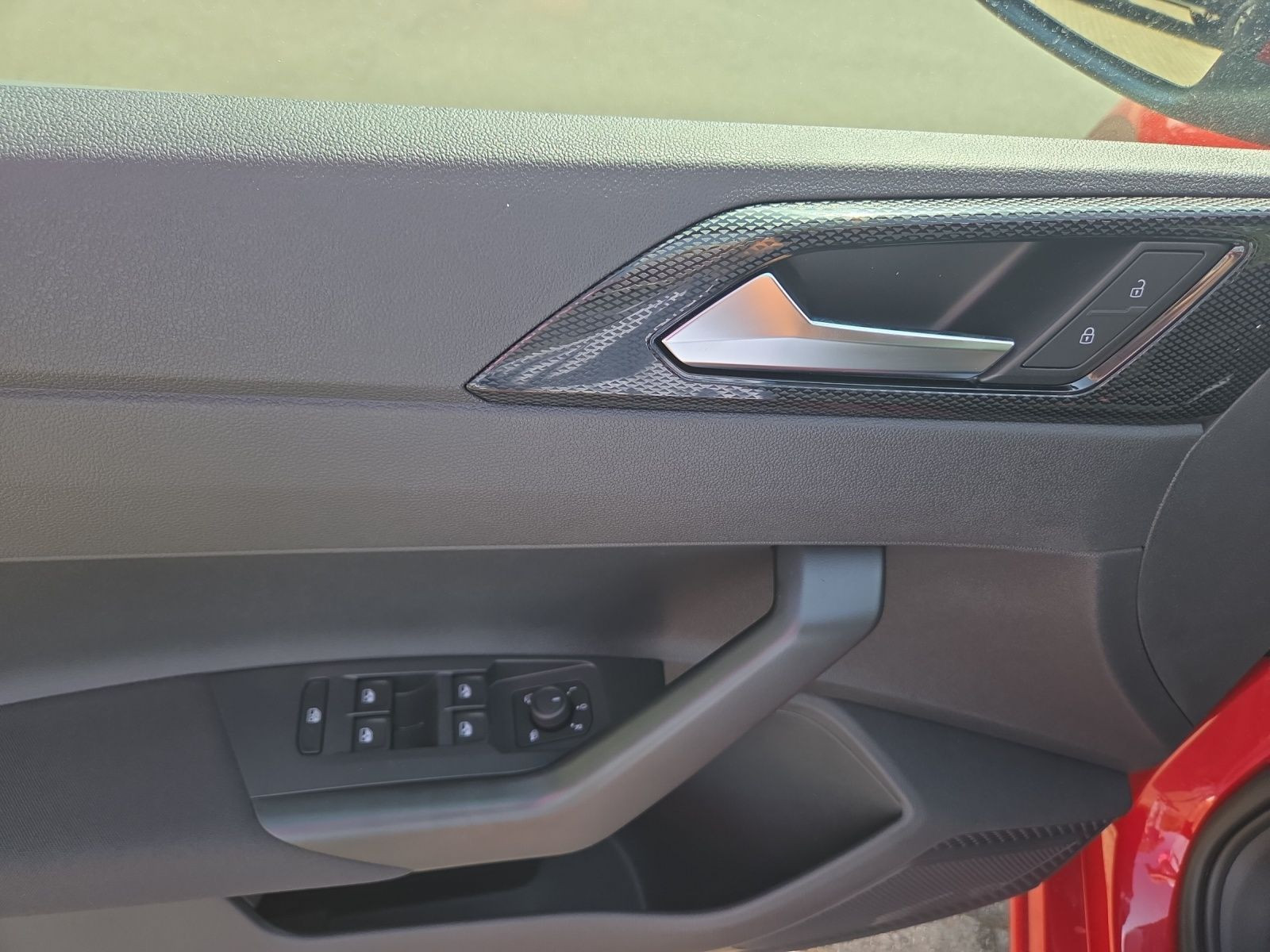 Volkswagen - Polo_13
