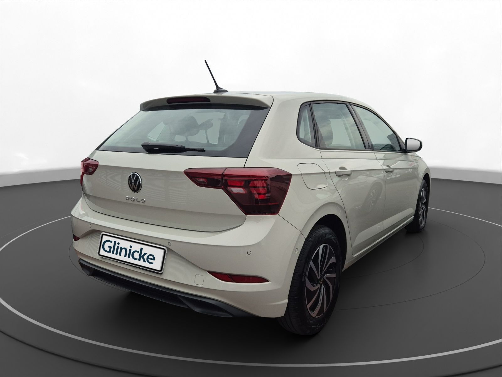 Volkswagen - Polo_9