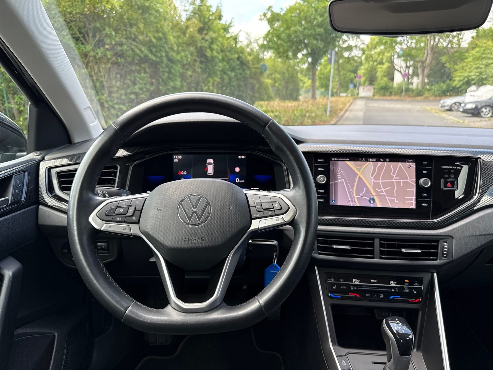 Volkswagen - Polo_9