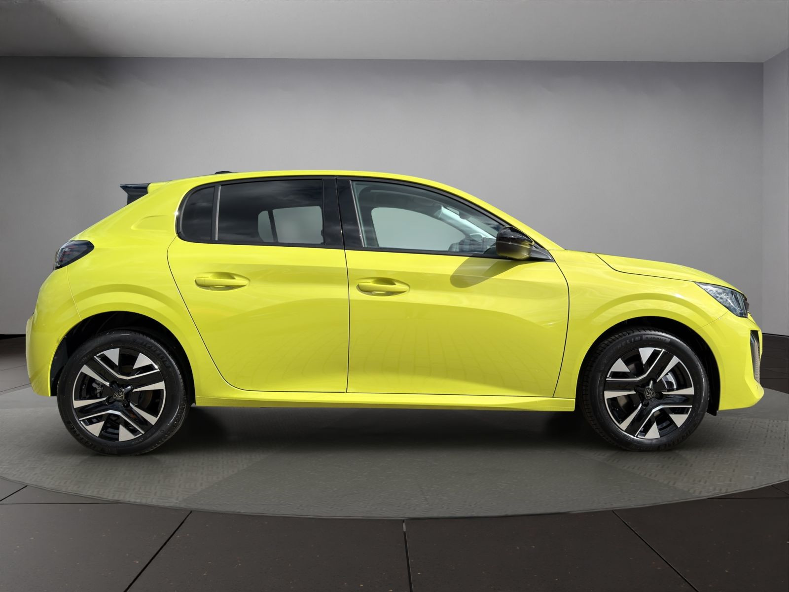 Peugeot - 208_6