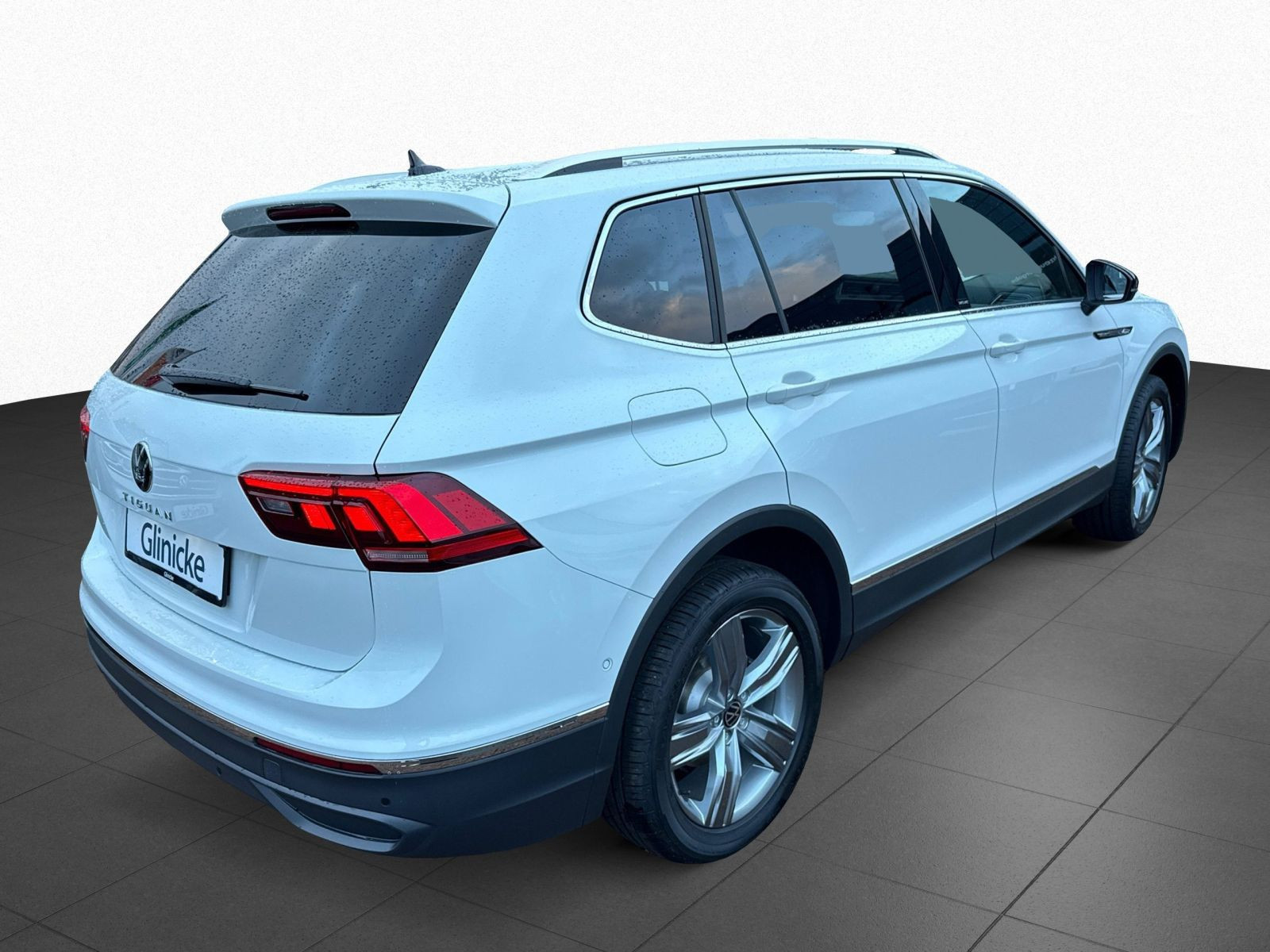 Volkswagen - Tiguan Allspace_4