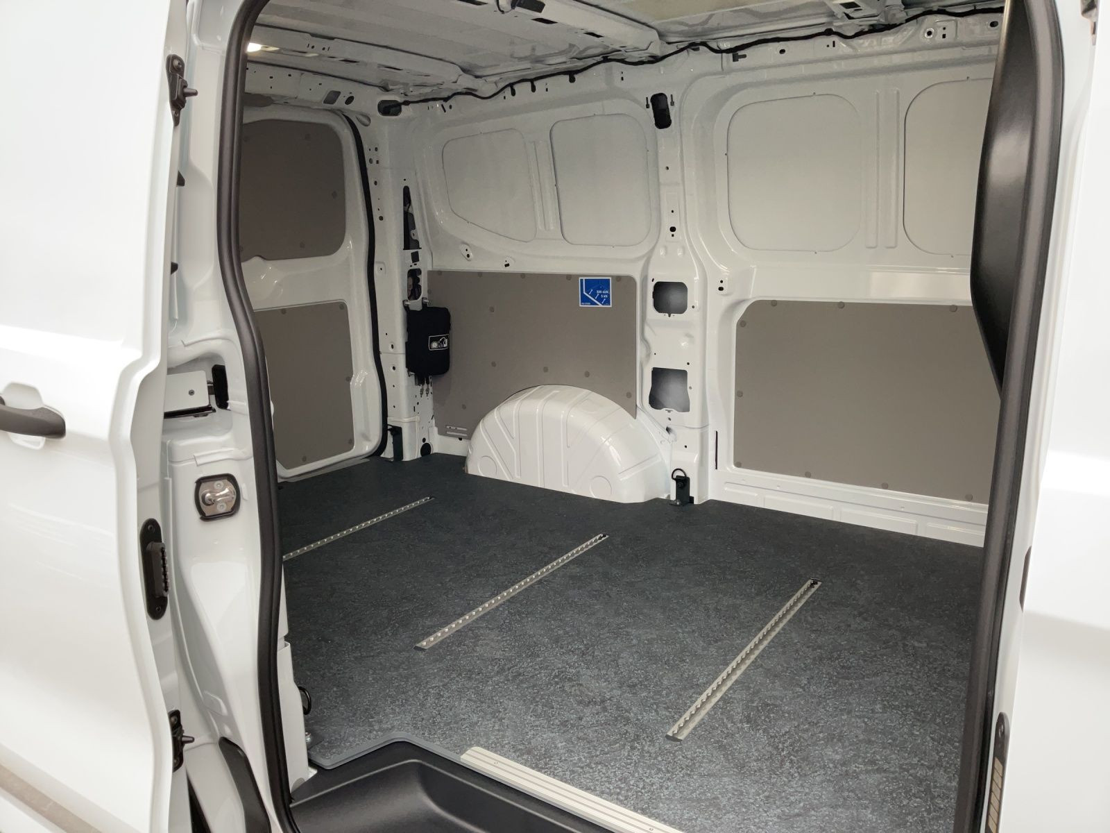 Volkswagen - T7 Transporter_4