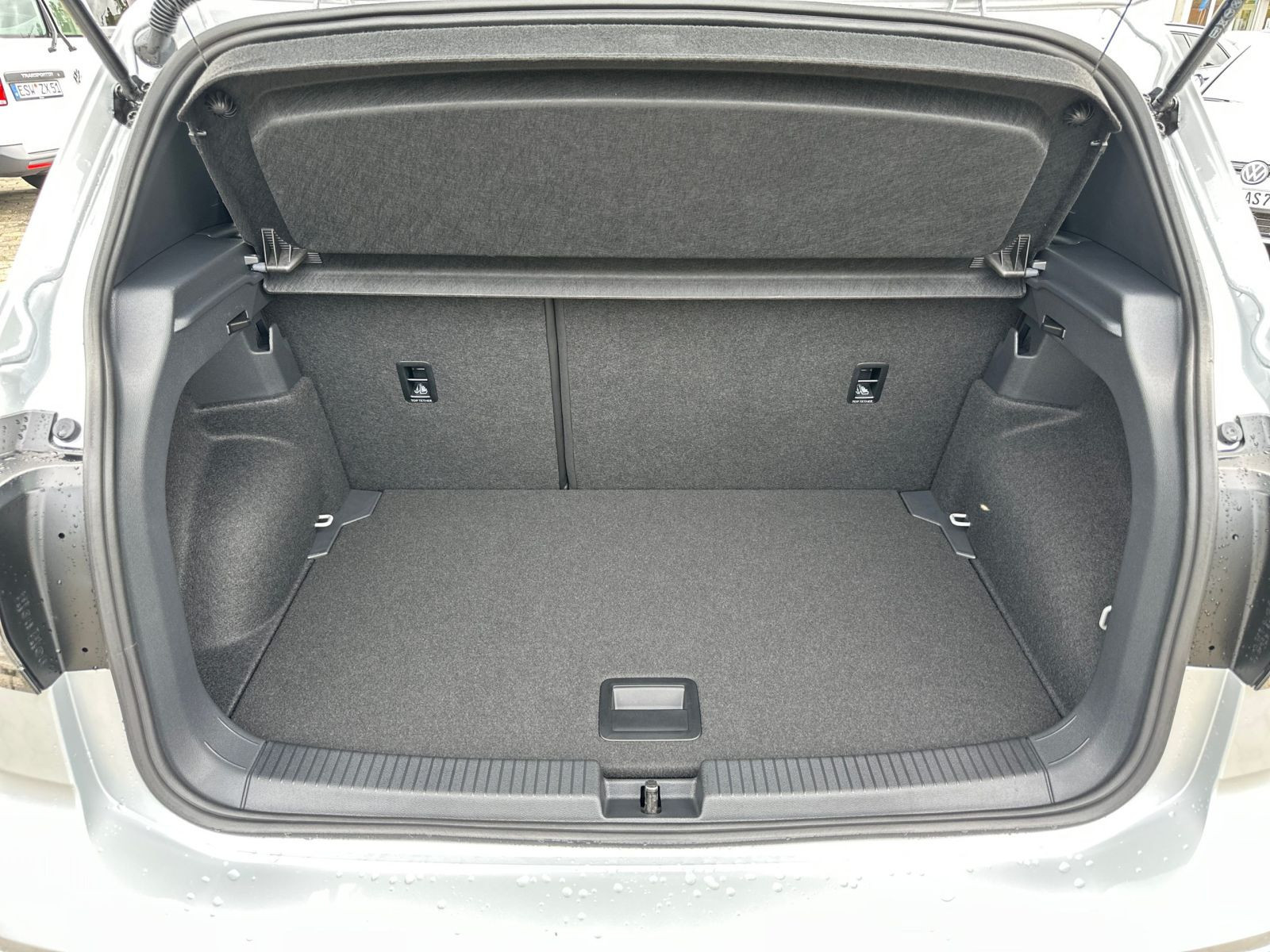 Volkswagen - T-Cross_21