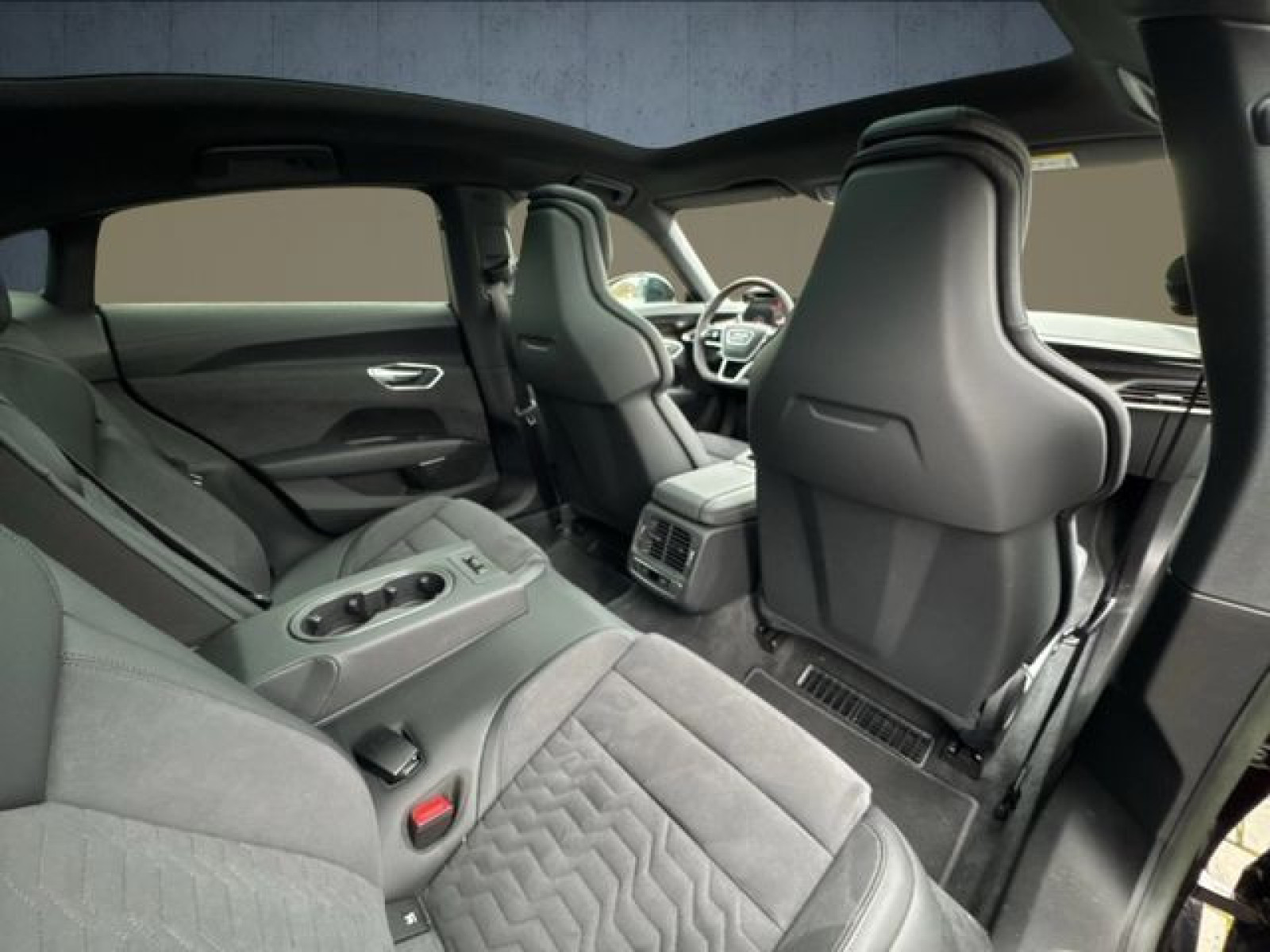 Audi - e-tron GT quattro_18