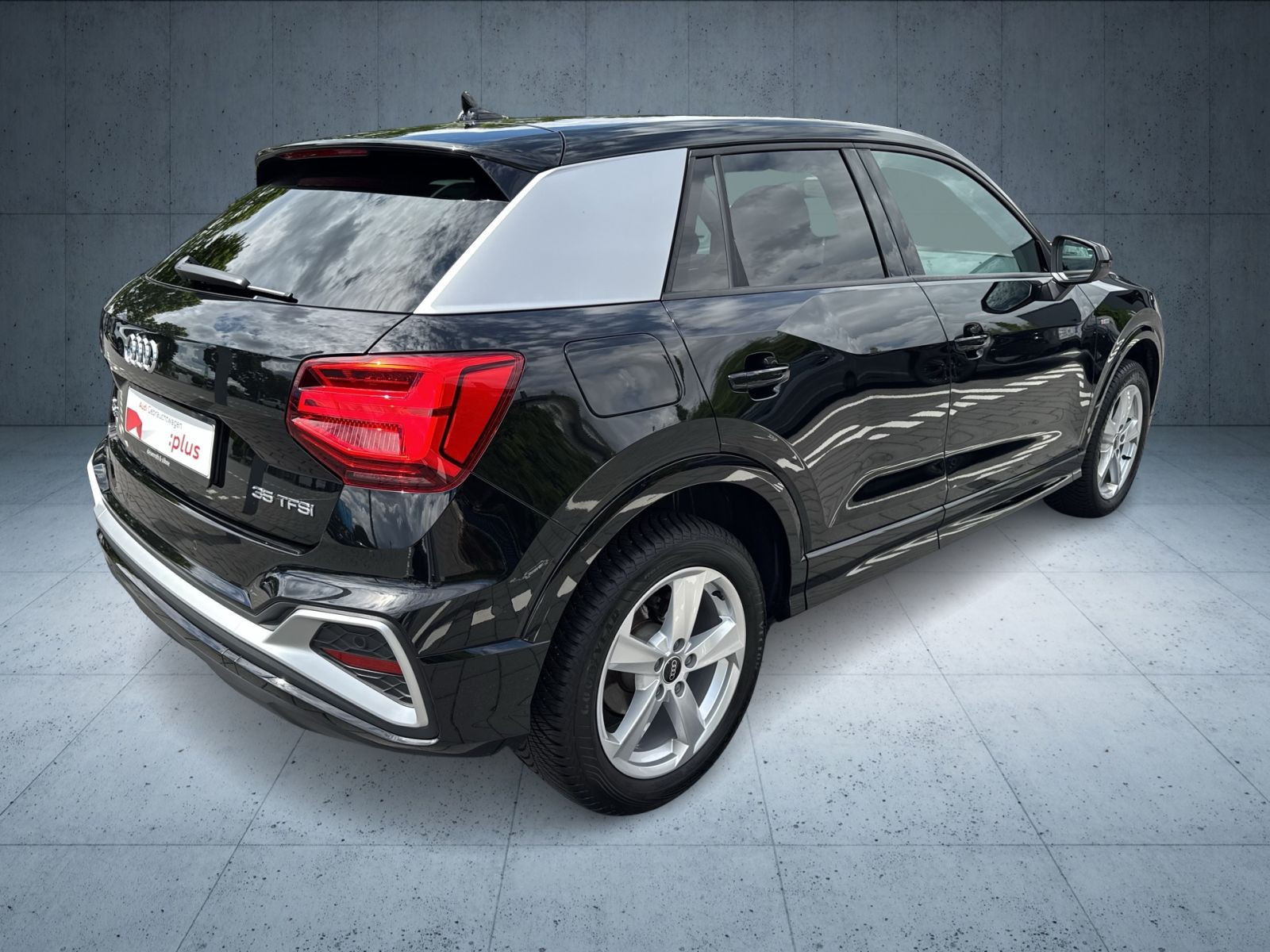 Audi - Q2_29