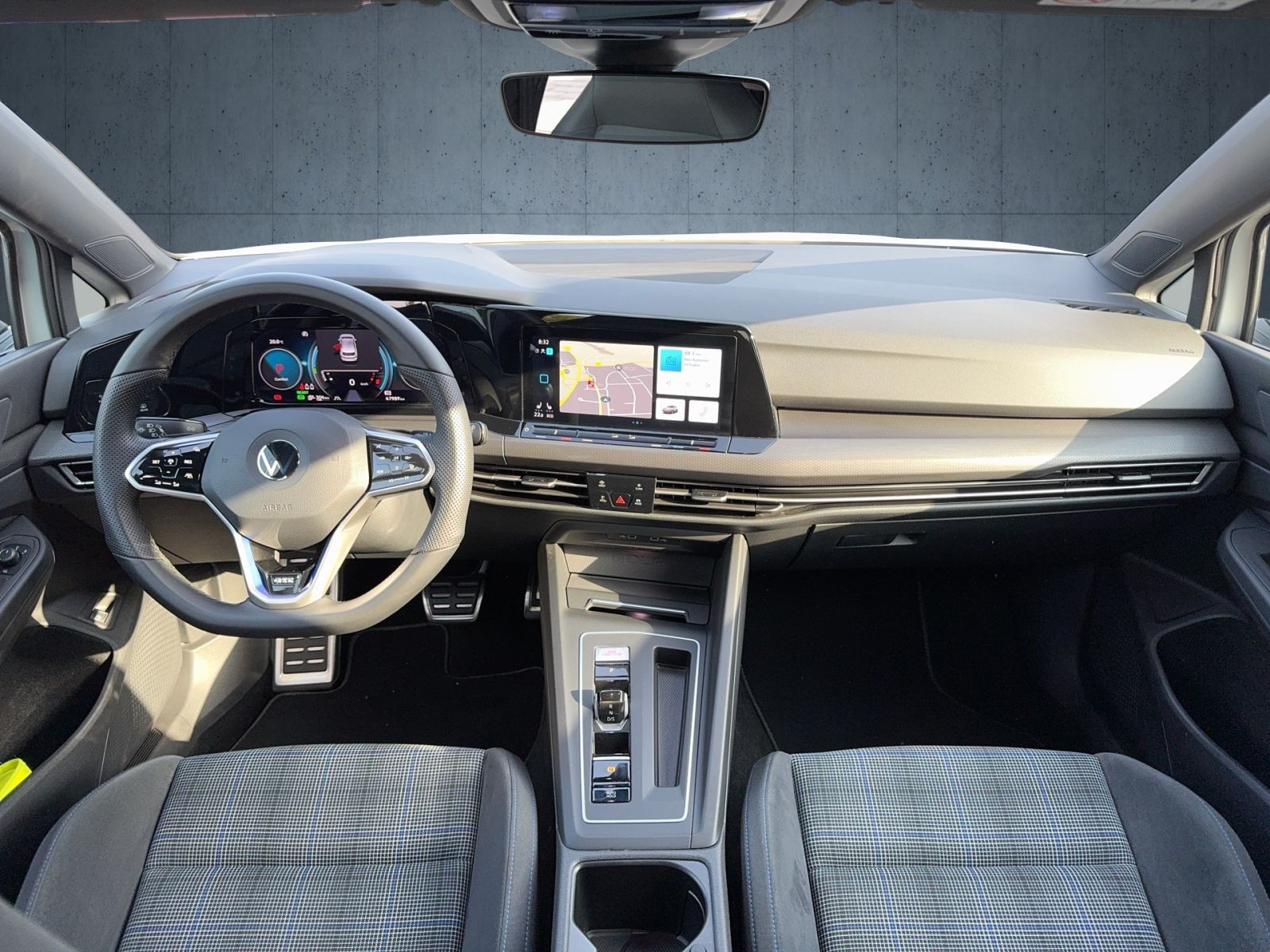Volkswagen - Golf_14