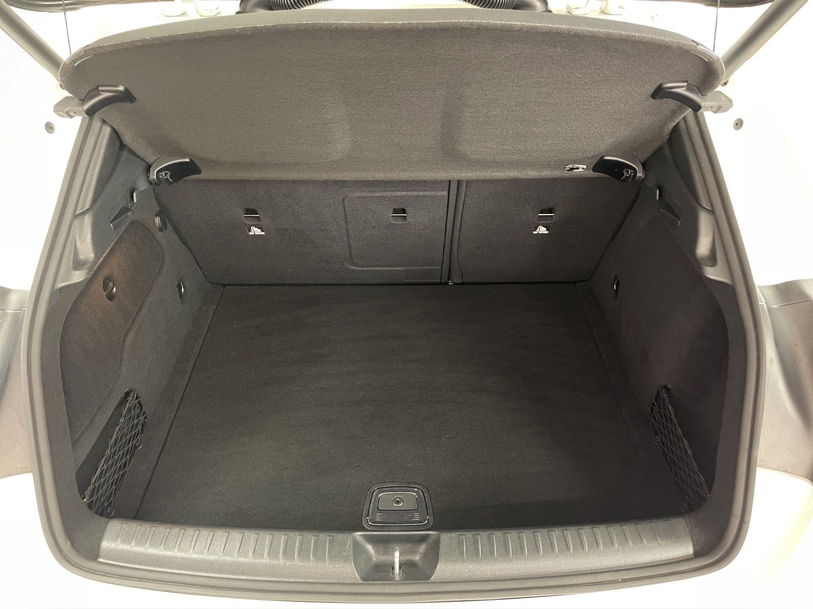 Mercedes-Benz - GLA 200_22