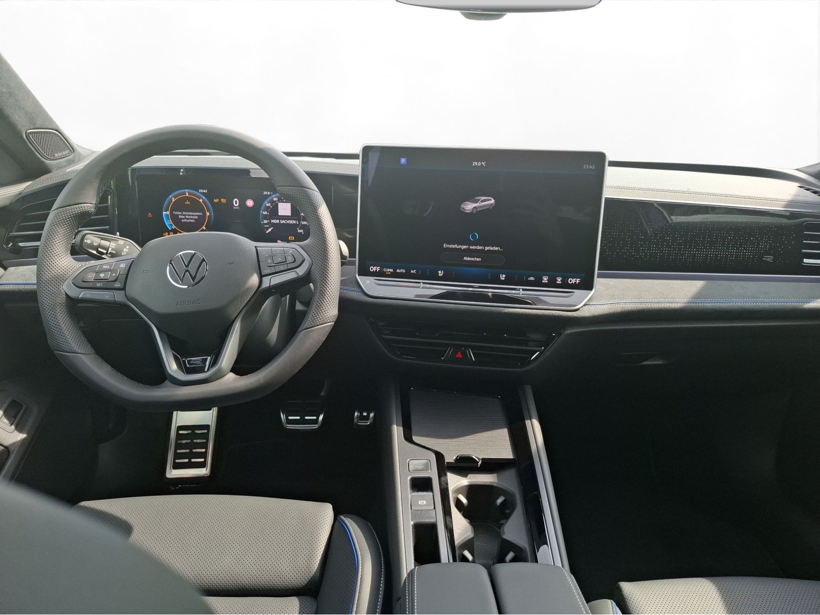 Volkswagen - Passat_5