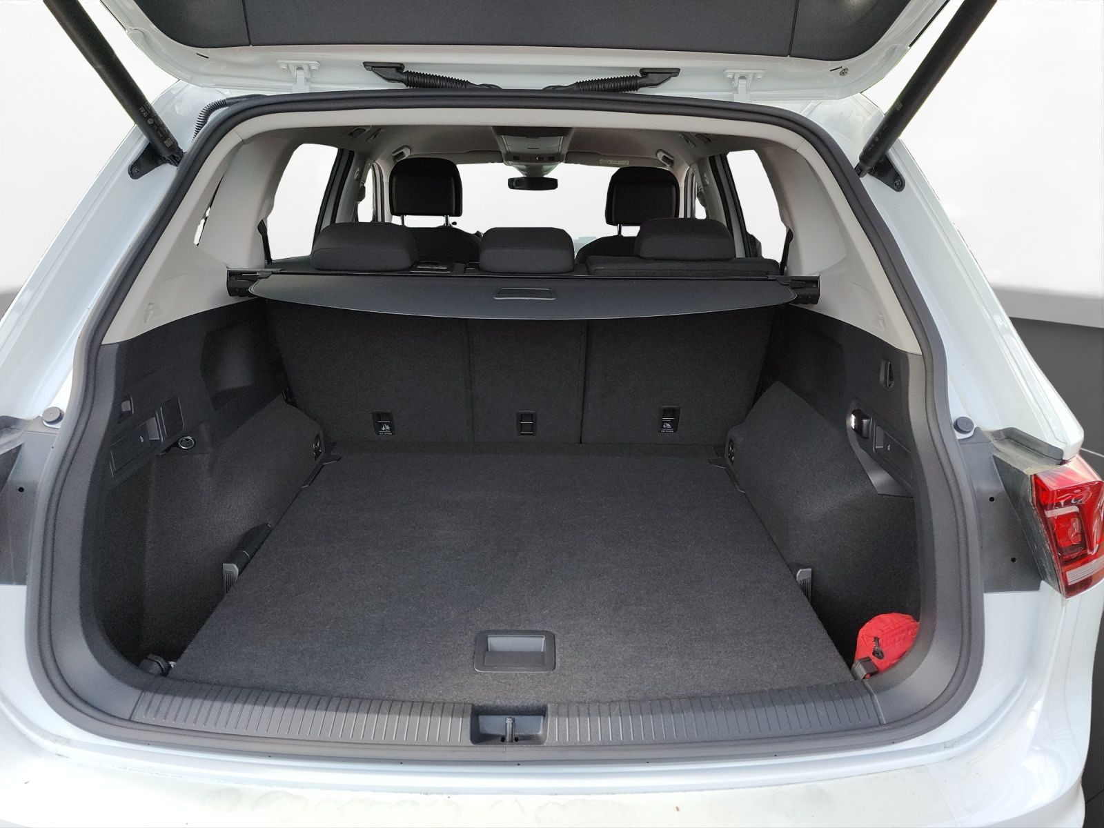 Volkswagen - Tiguan Allspace_9