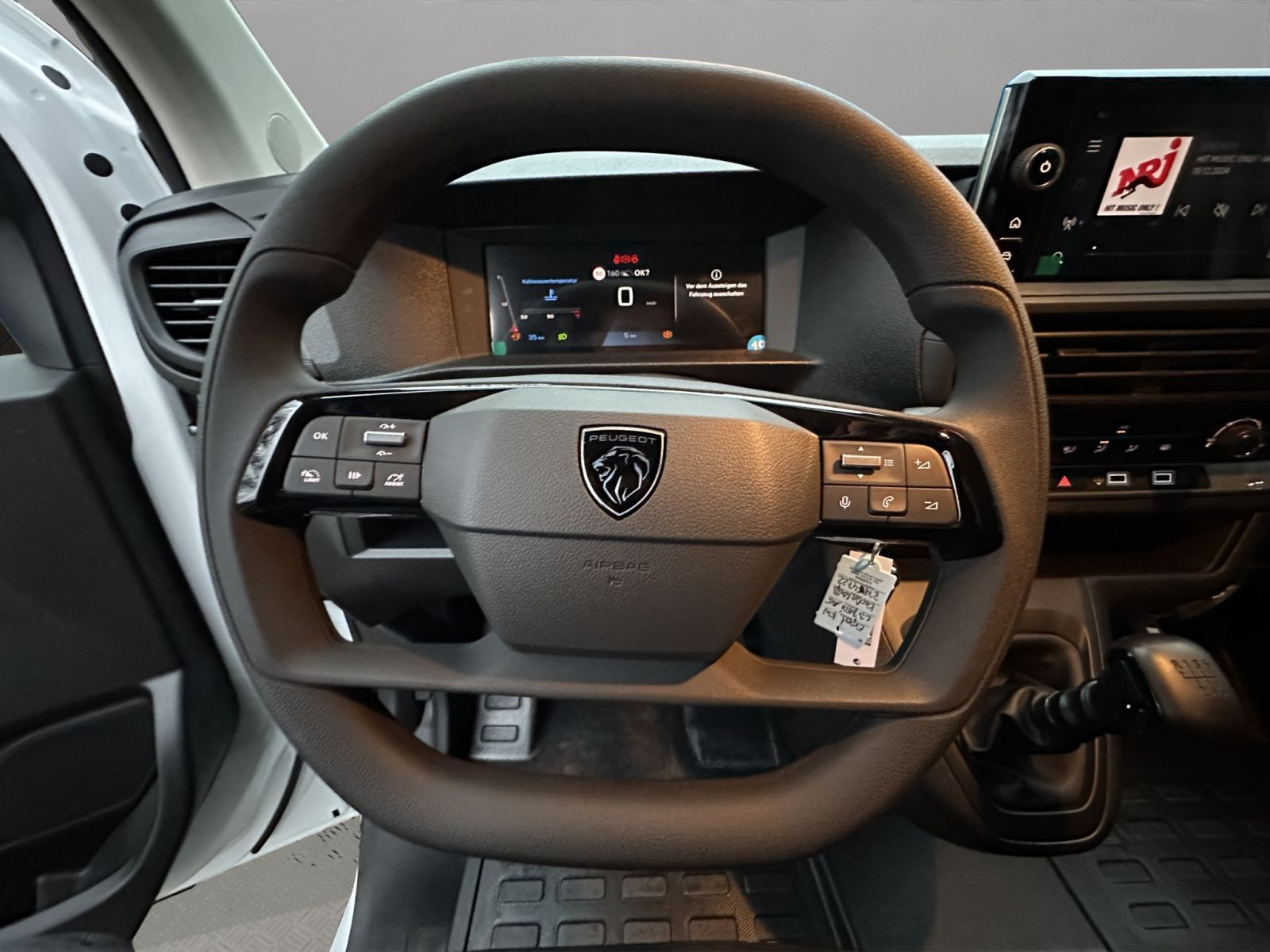 Peugeot - Expert_11