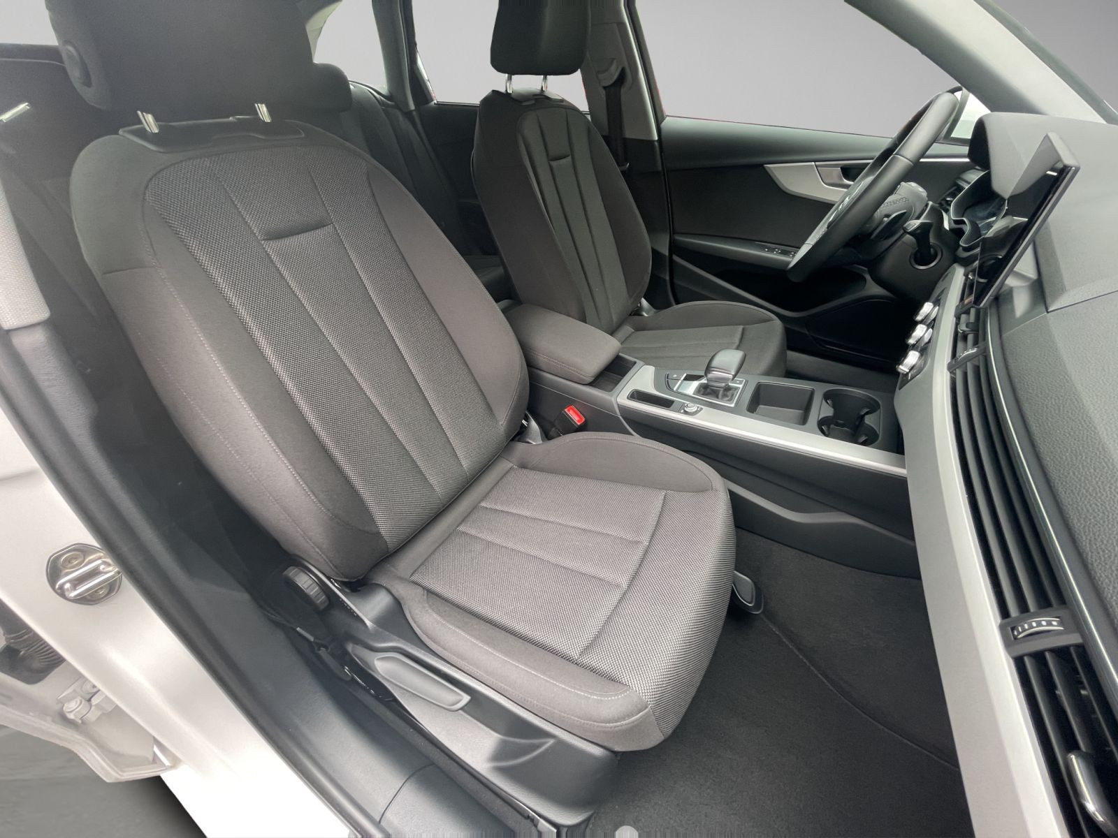 Audi - A4 Avant_17