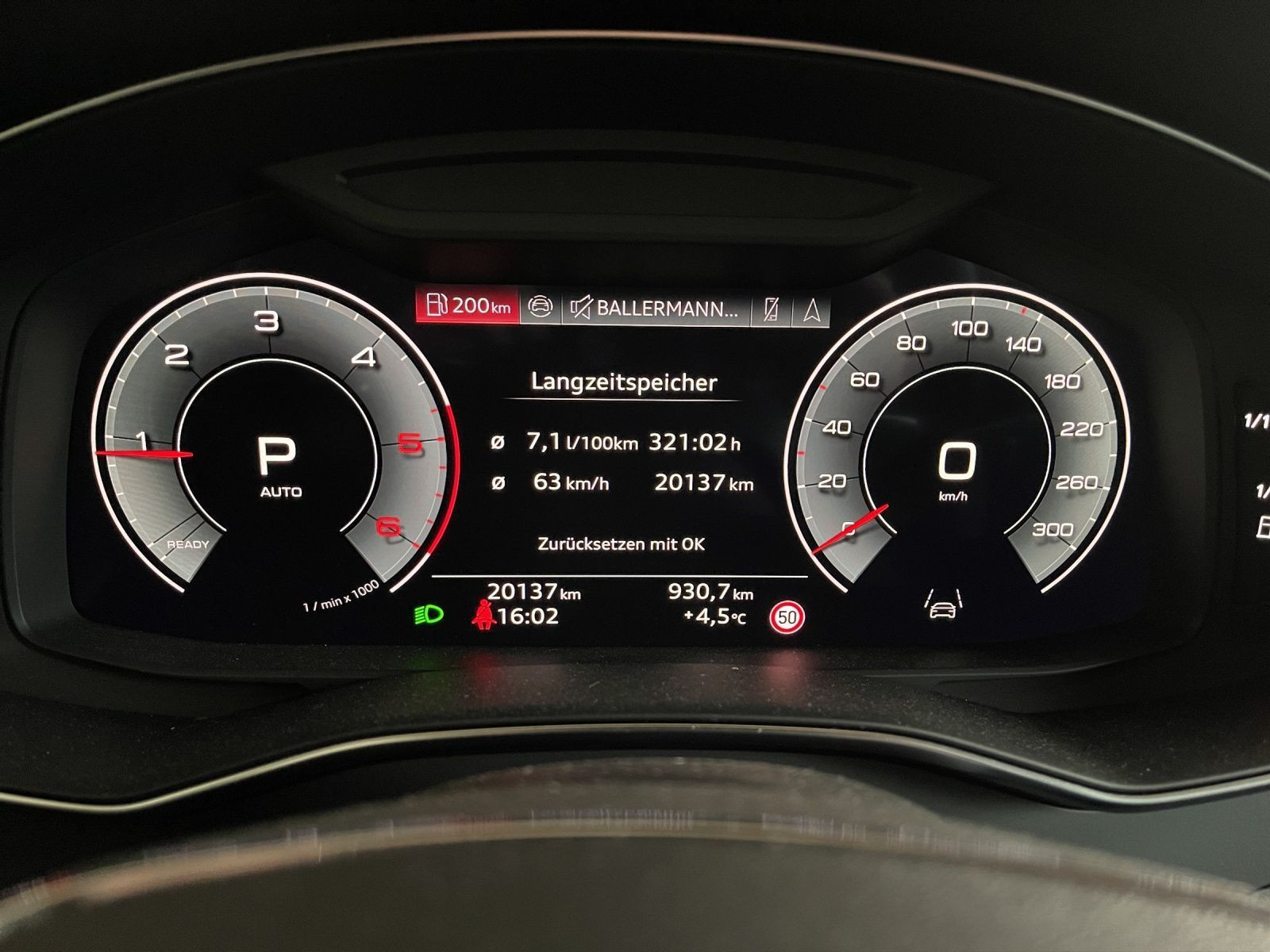 Audi - A6 Avant_9