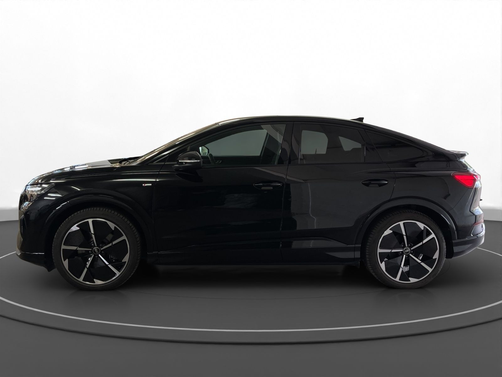 Audi - Q4 Sportback e-tron_8 Audi - Q4 Sportback e-tron_8