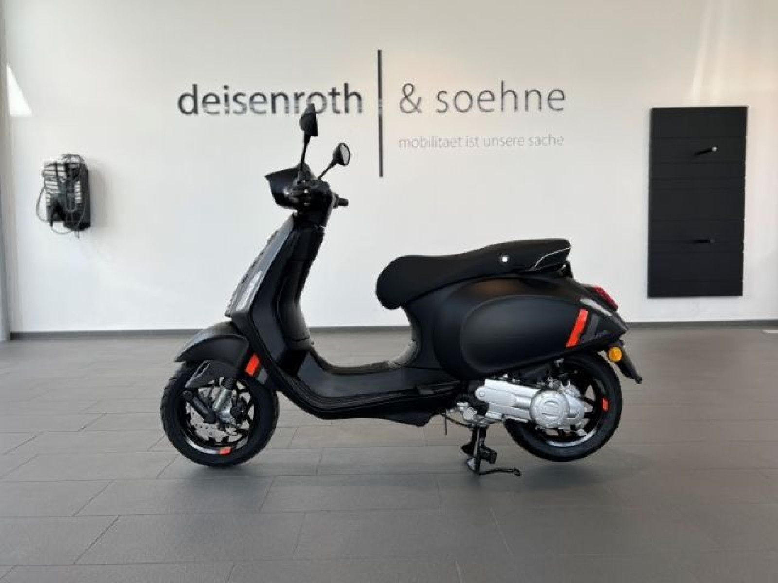 Piaggio - _9