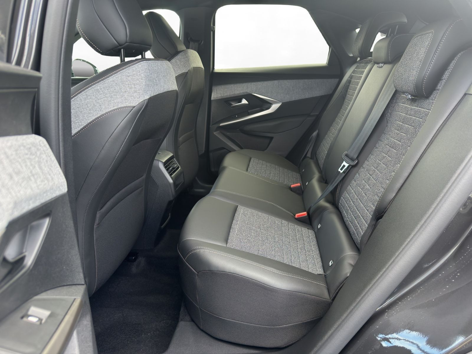 Peugeot - 3008_14