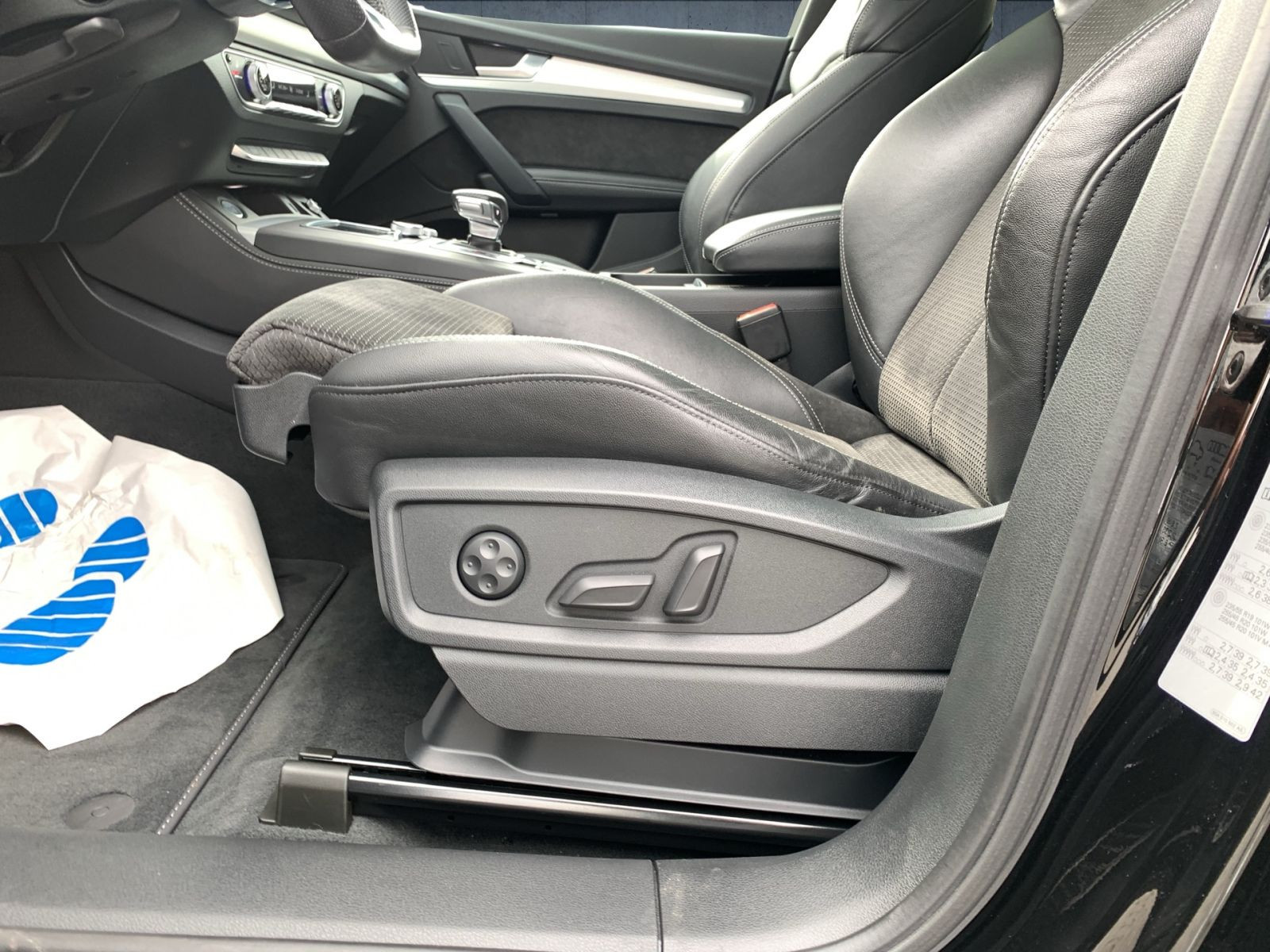 Audi - Q5_27