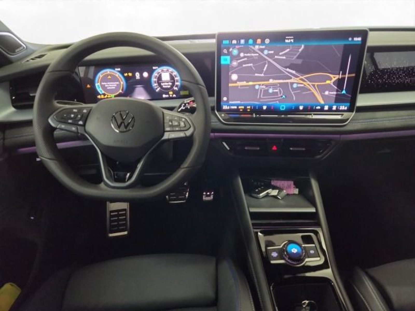 Volkswagen - Tayron_13