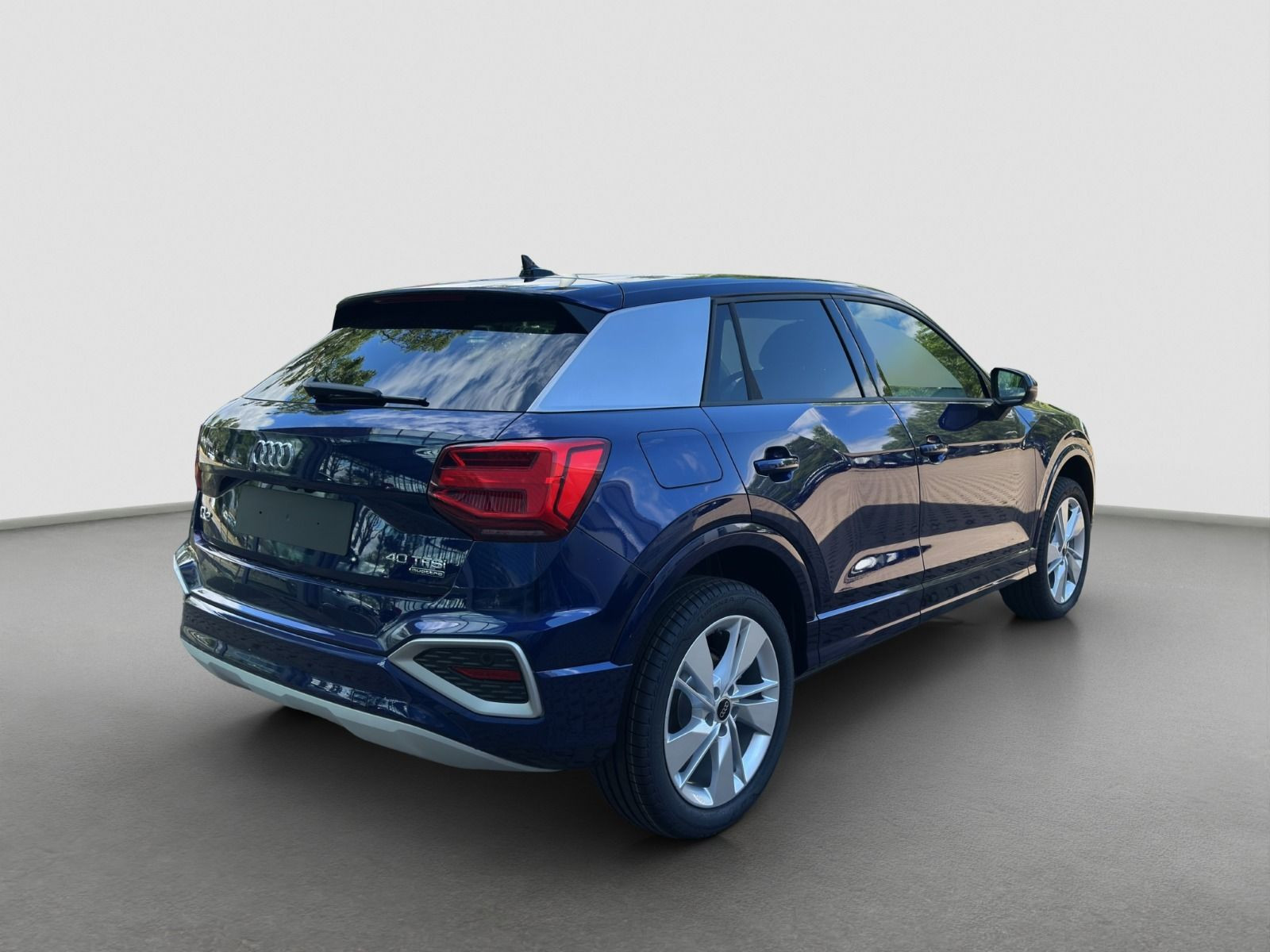 Audi - Q2_8