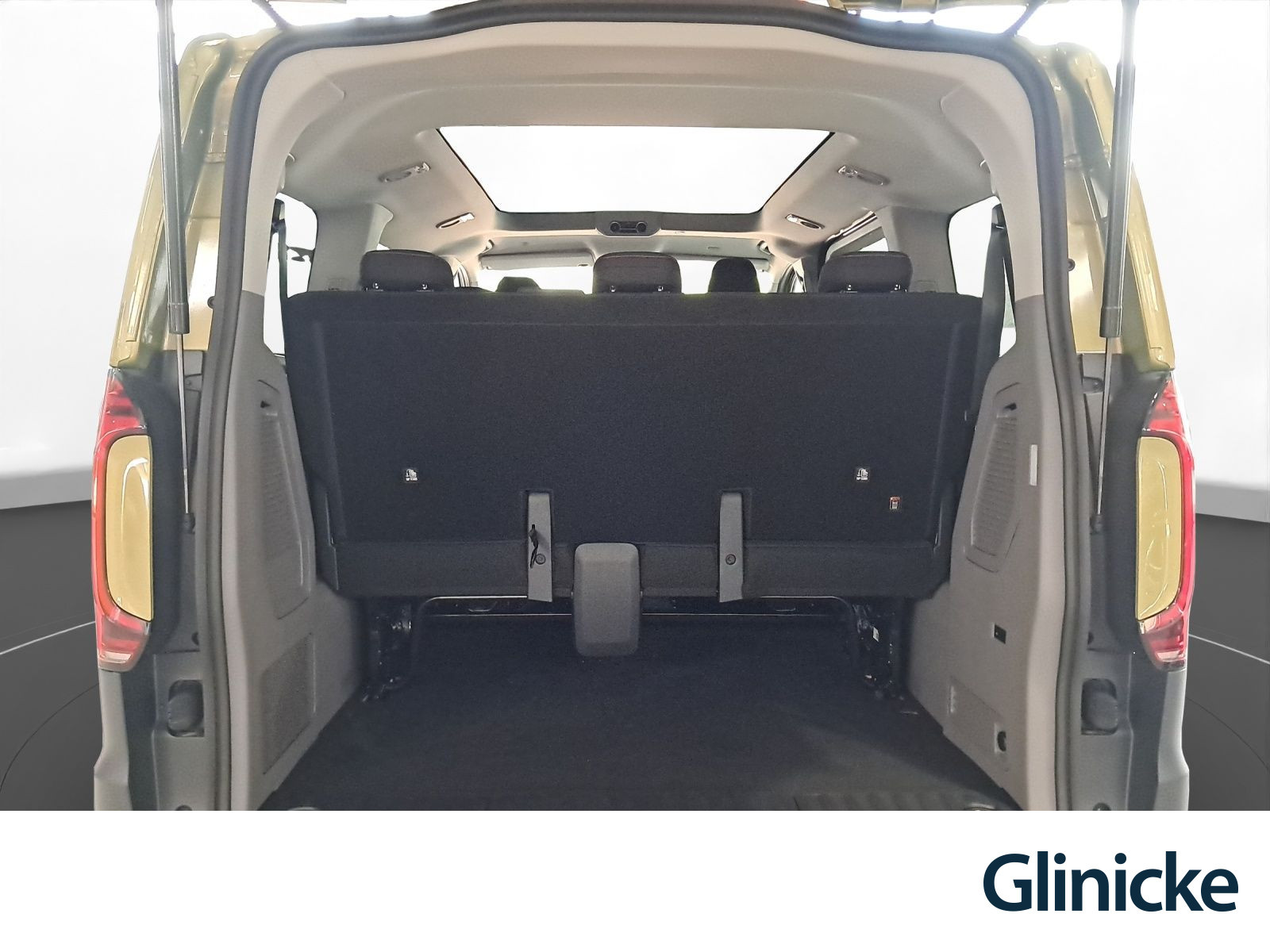 Volkswagen - T7 Caravelle_15