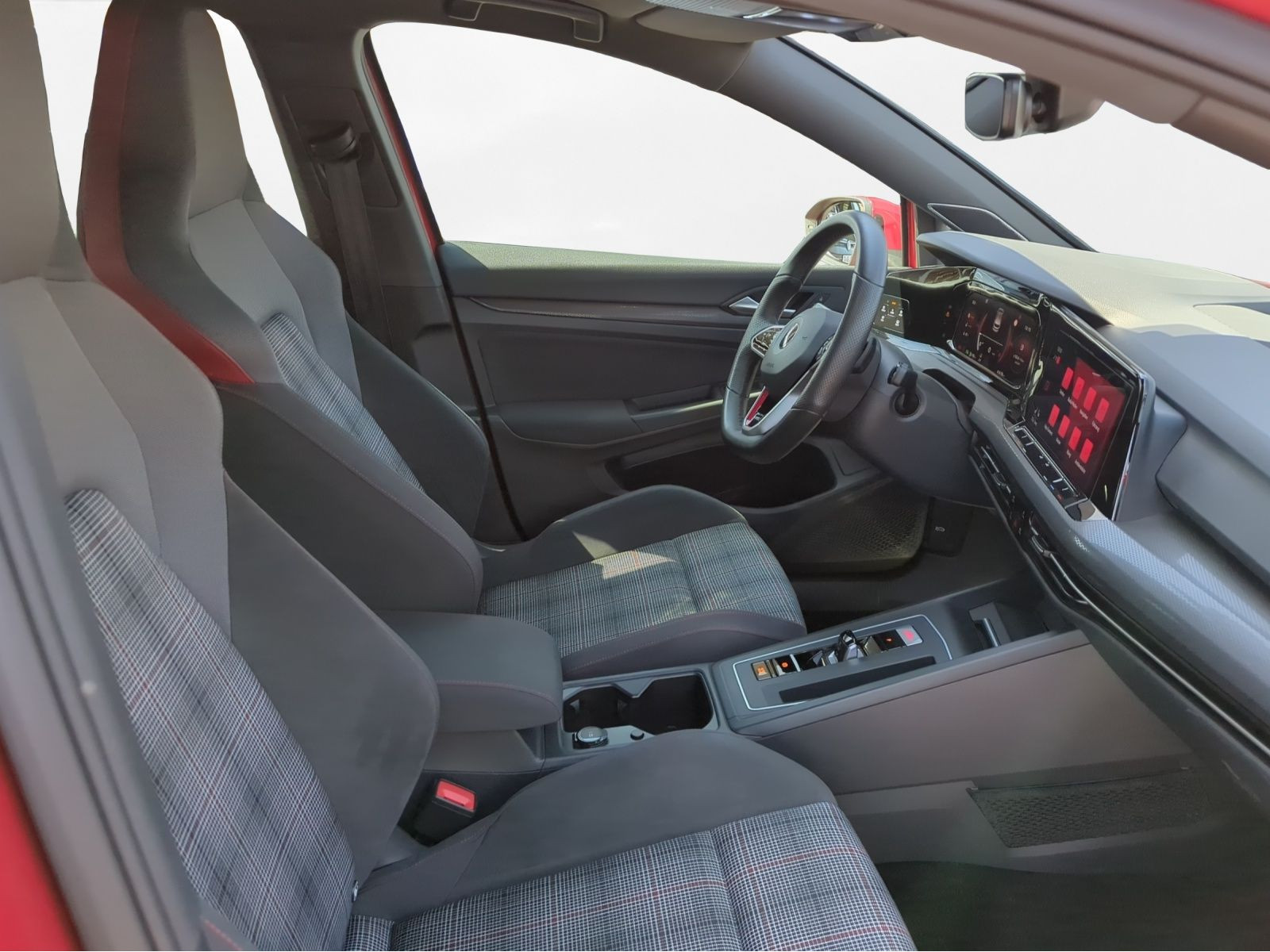 Volkswagen - Golf GTI_10