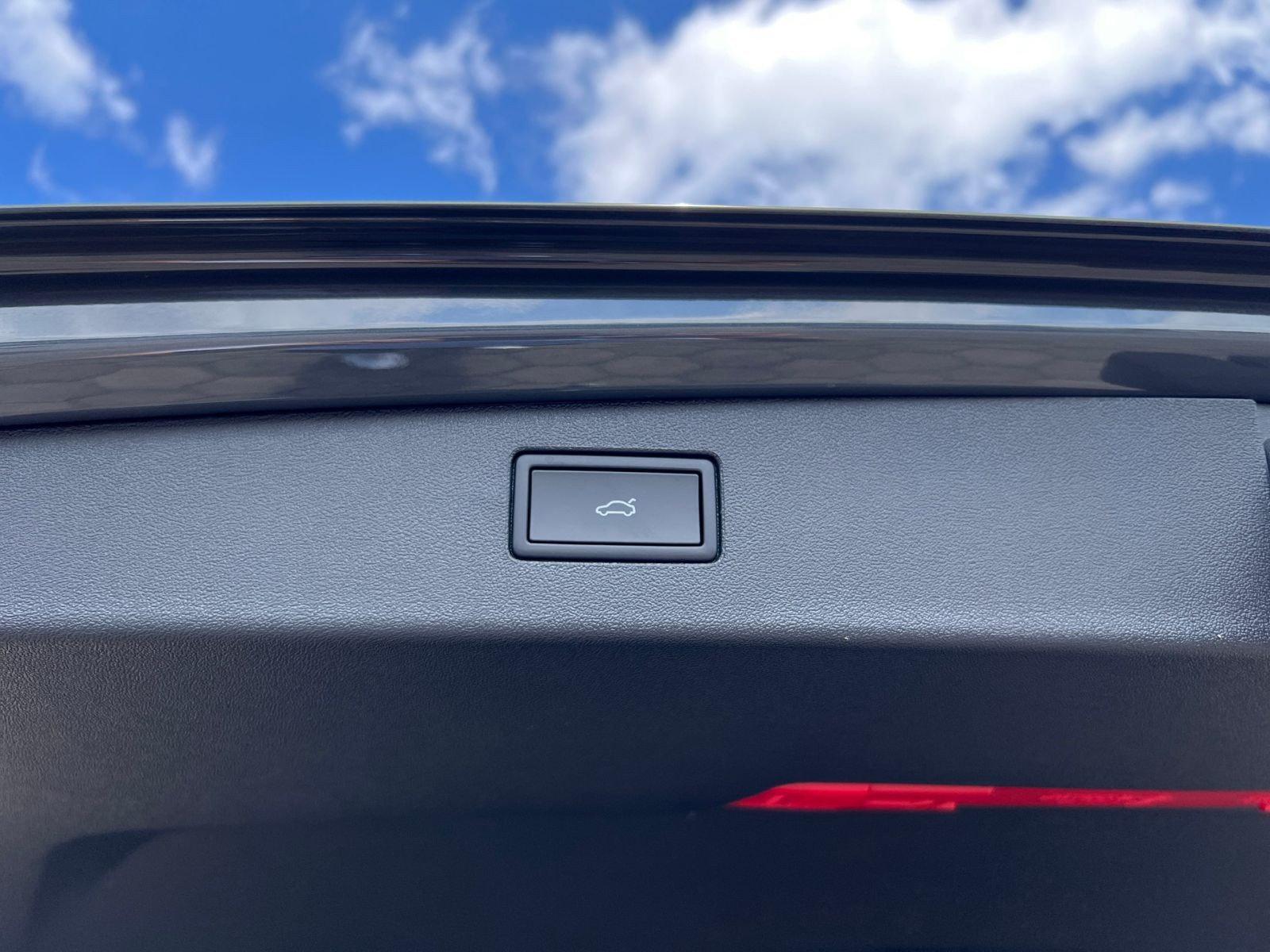 Volkswagen - Tiguan_14