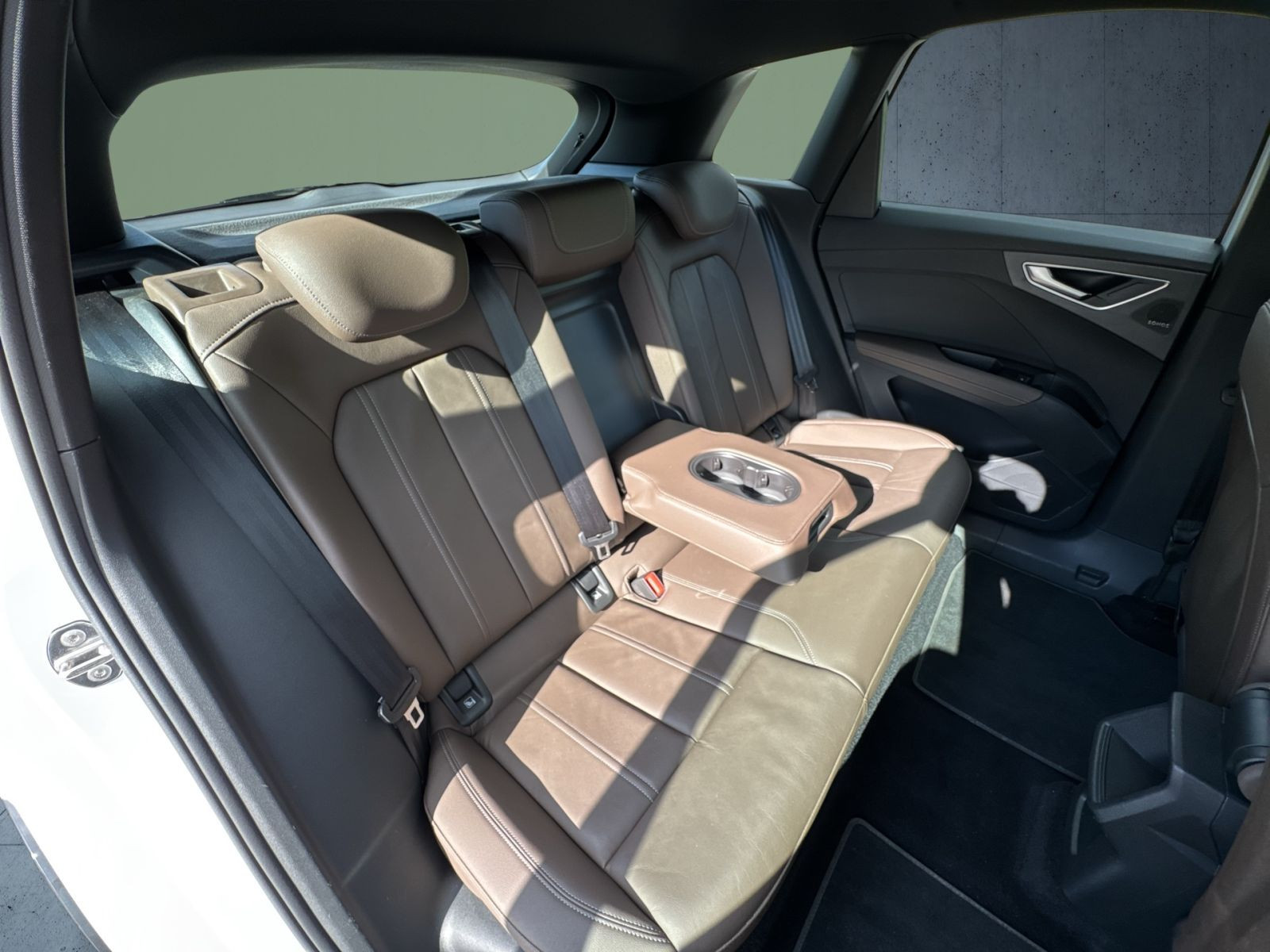 Audi - Q4 e-tron_17 Audi - Q4 e-tron_17