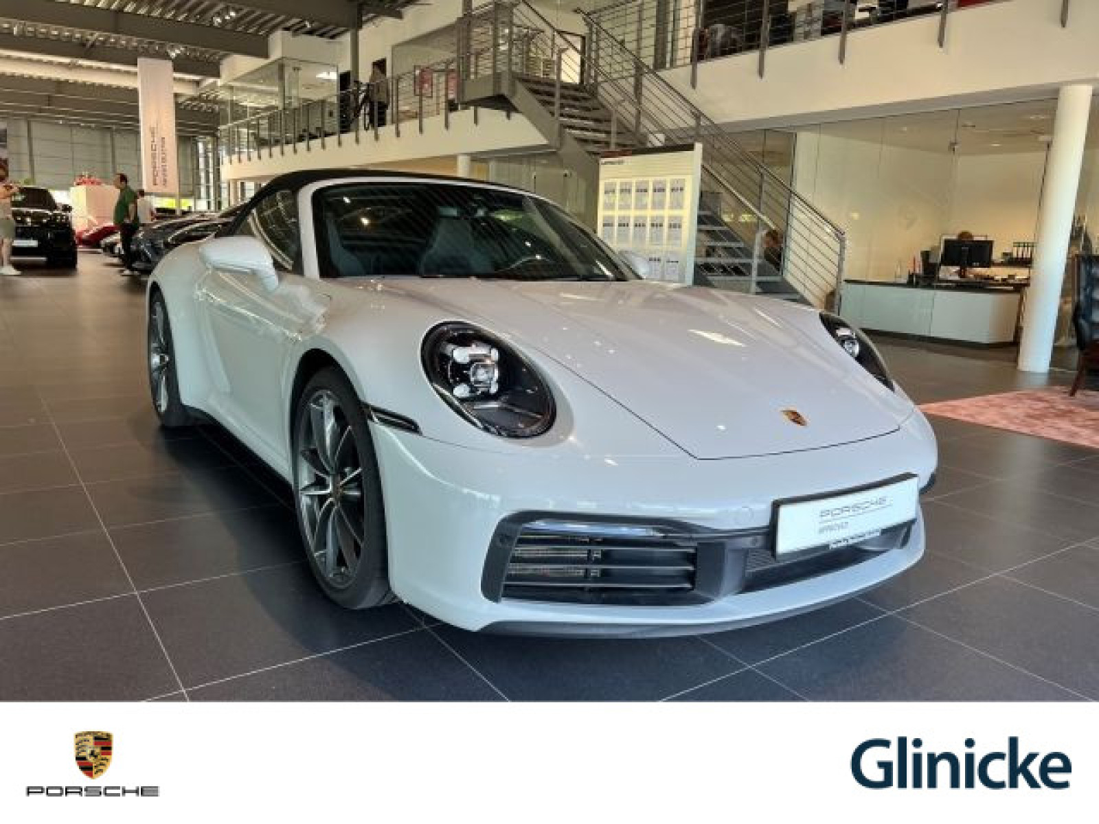 Porsche - 992_12