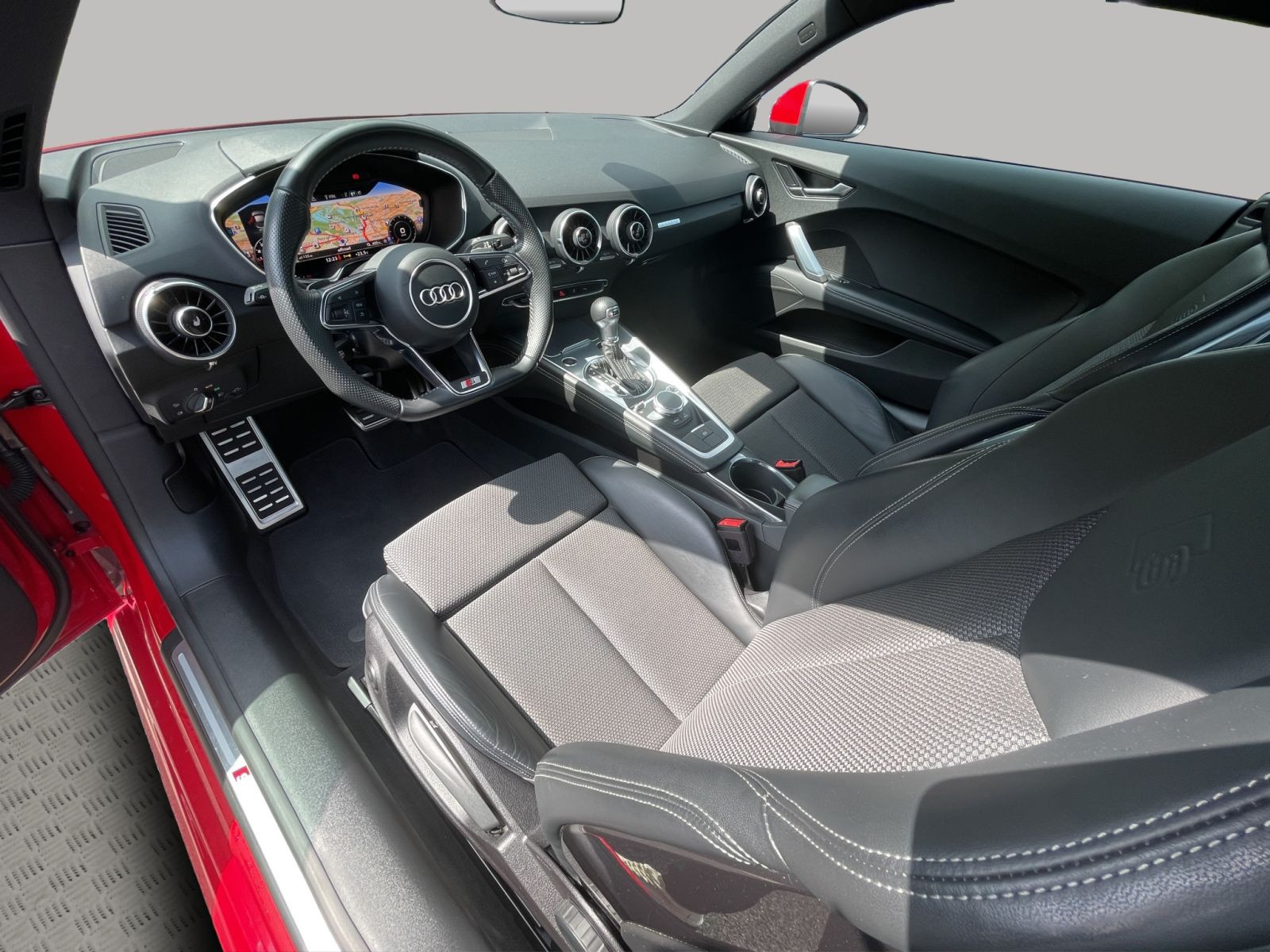 Audi - TT Coupé_17