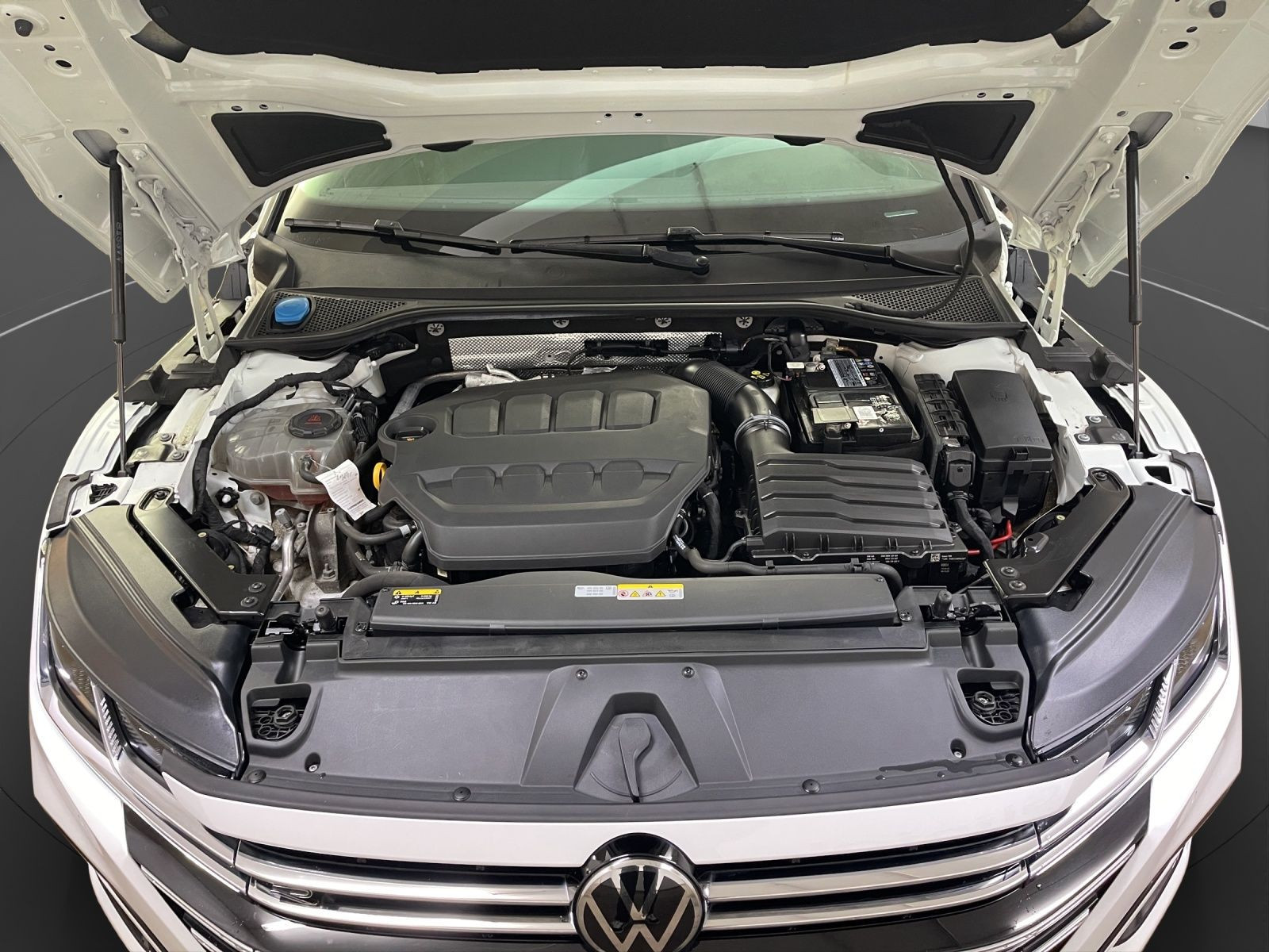 Volkswagen - Arteon_21