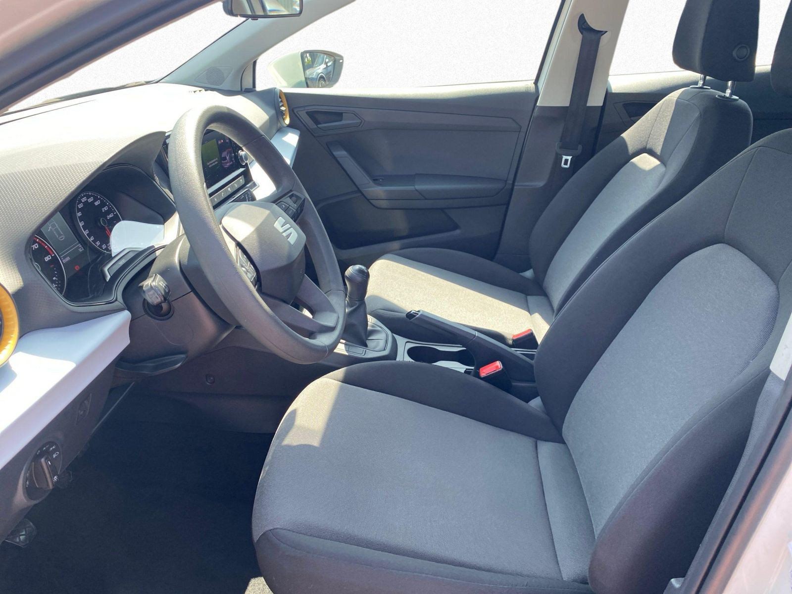 Seat - Ibiza_8