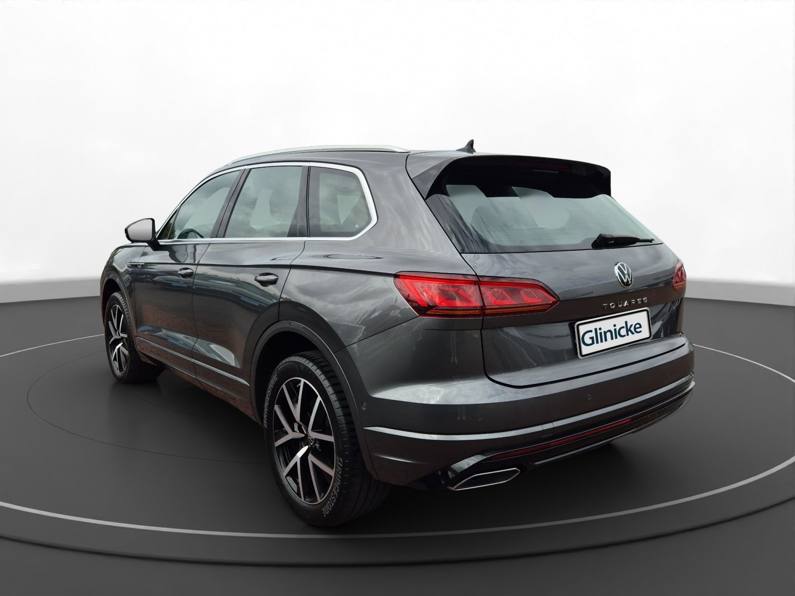 Volkswagen - Touareg_8