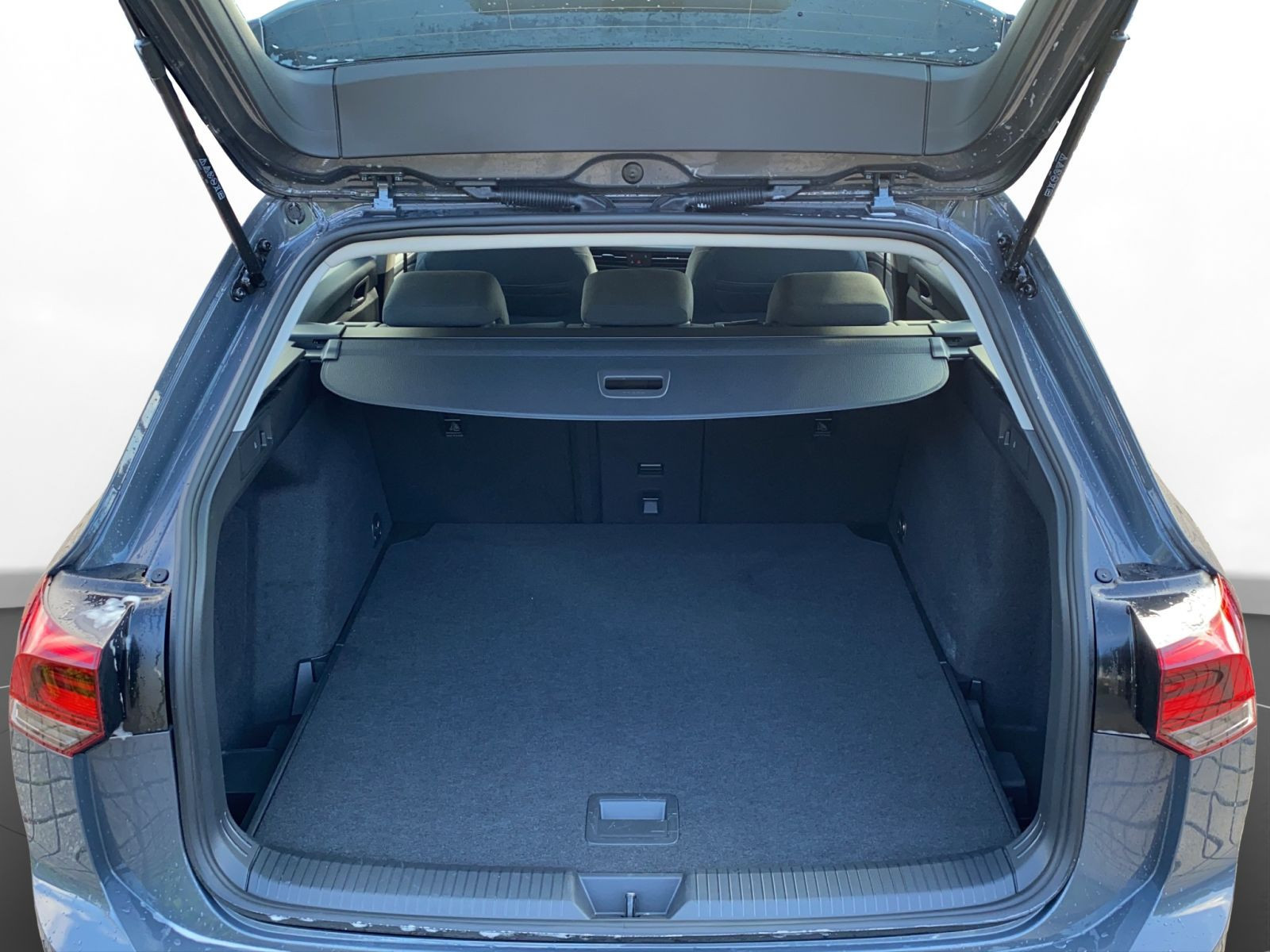 Volkswagen - Golf Variant_21
