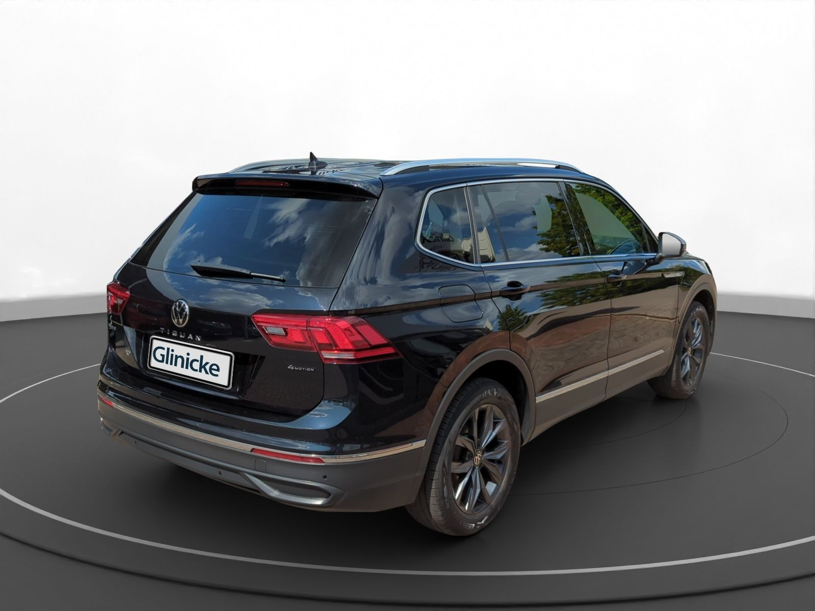 Volkswagen - Tiguan Allspace_11