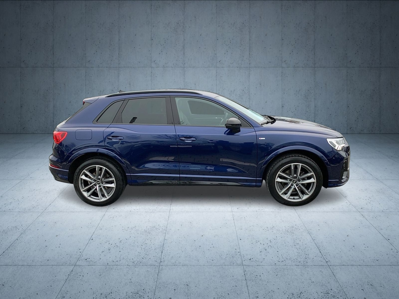 Audi - Q3_8