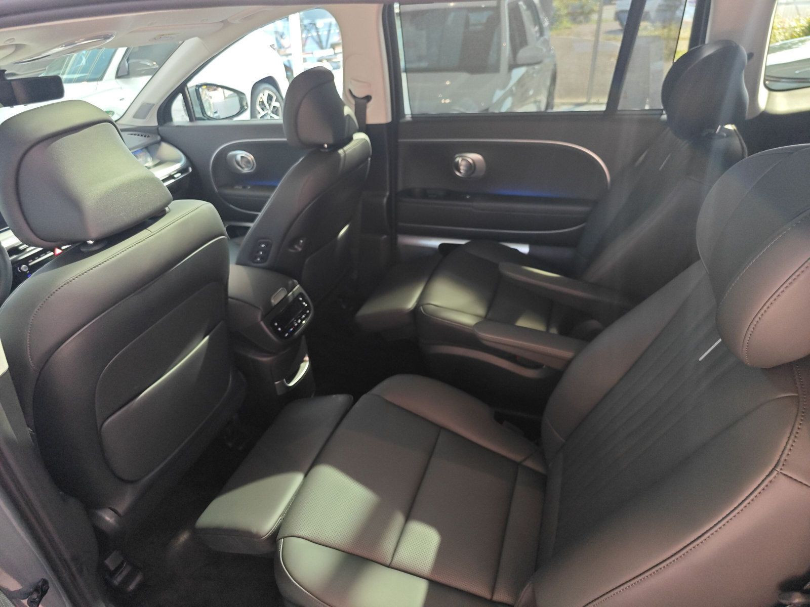 Hyundai - IONIQ 9_9