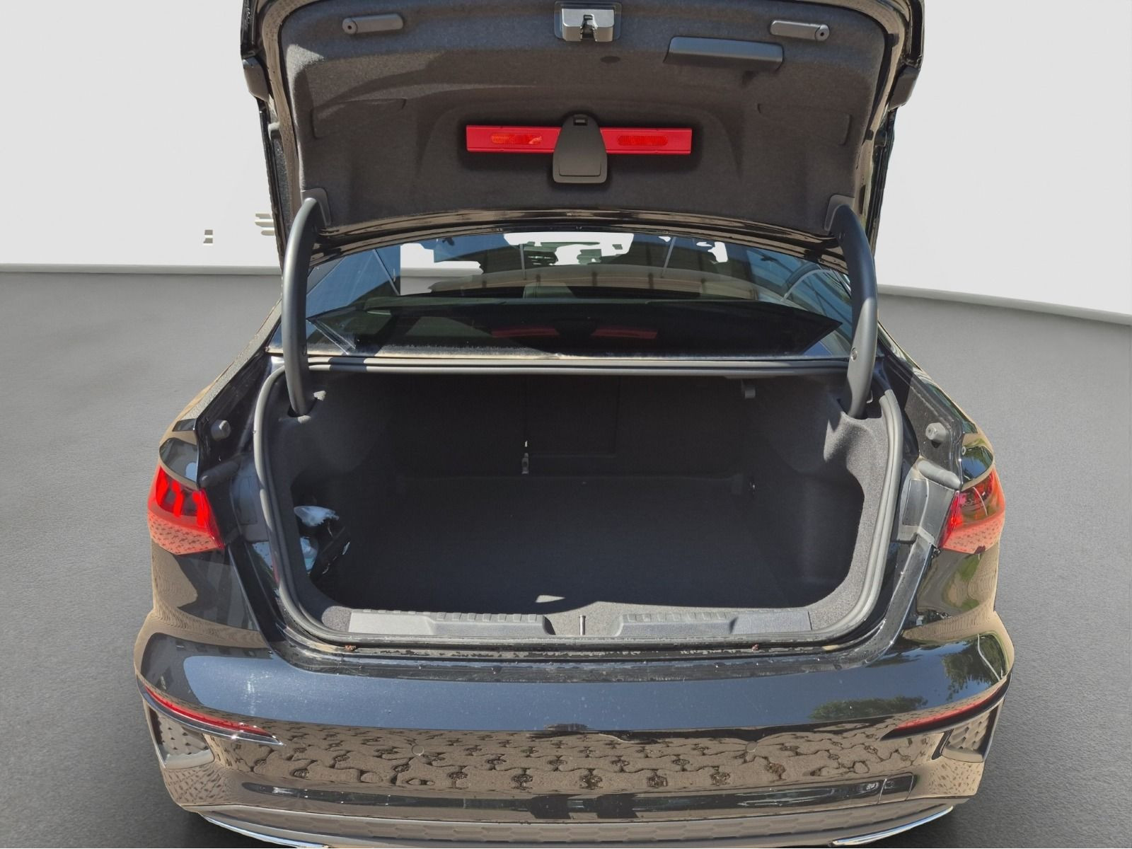 Audi - A3 Limousine_22