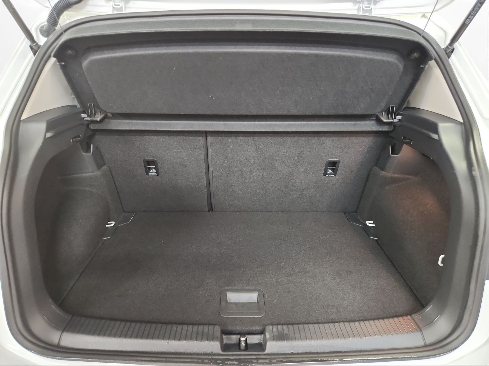 Volkswagen - T-Cross_22
