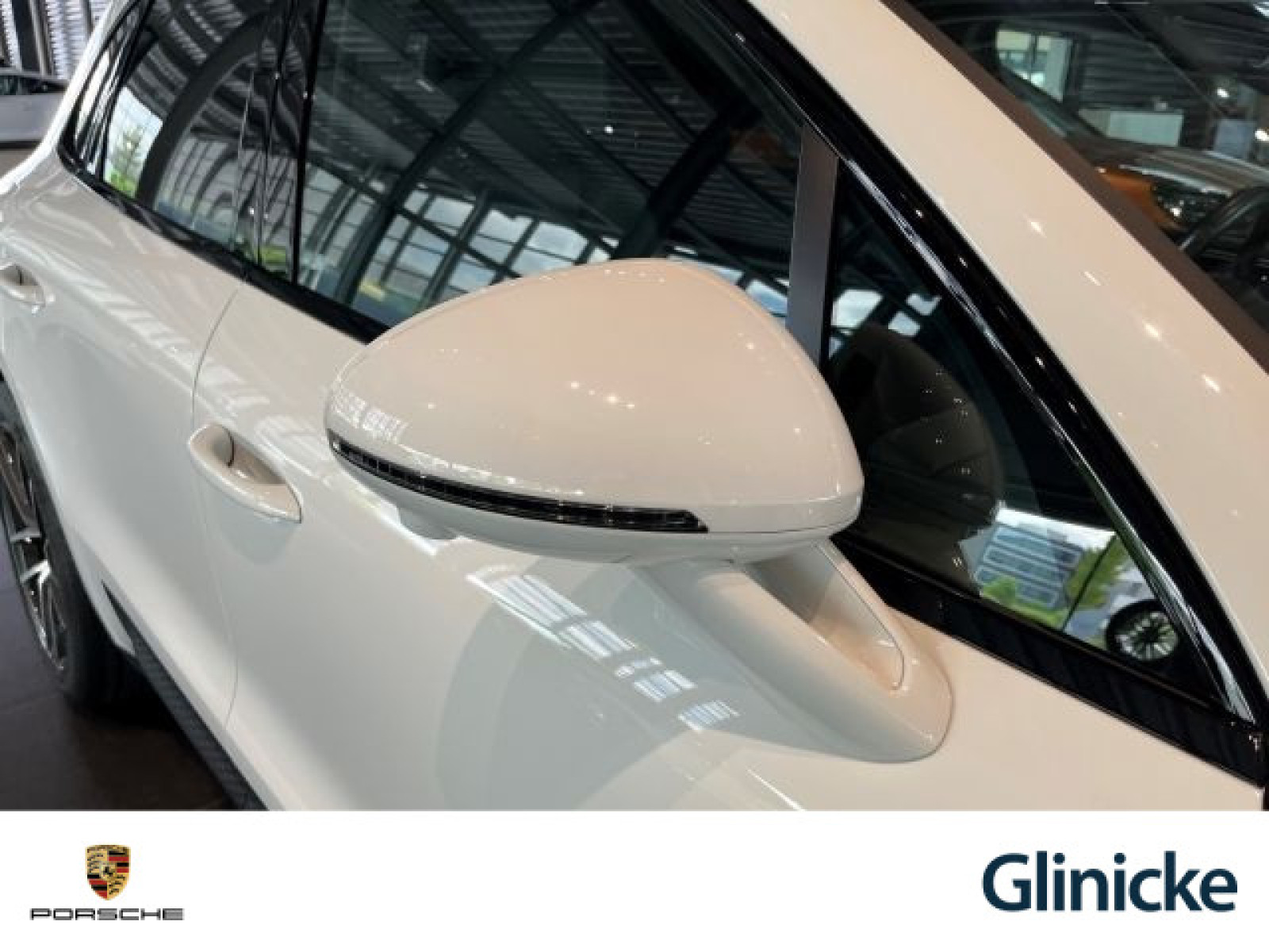 Porsche - Macan_13
