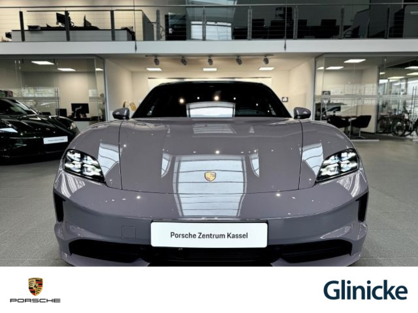 Porsche - Taycan_4