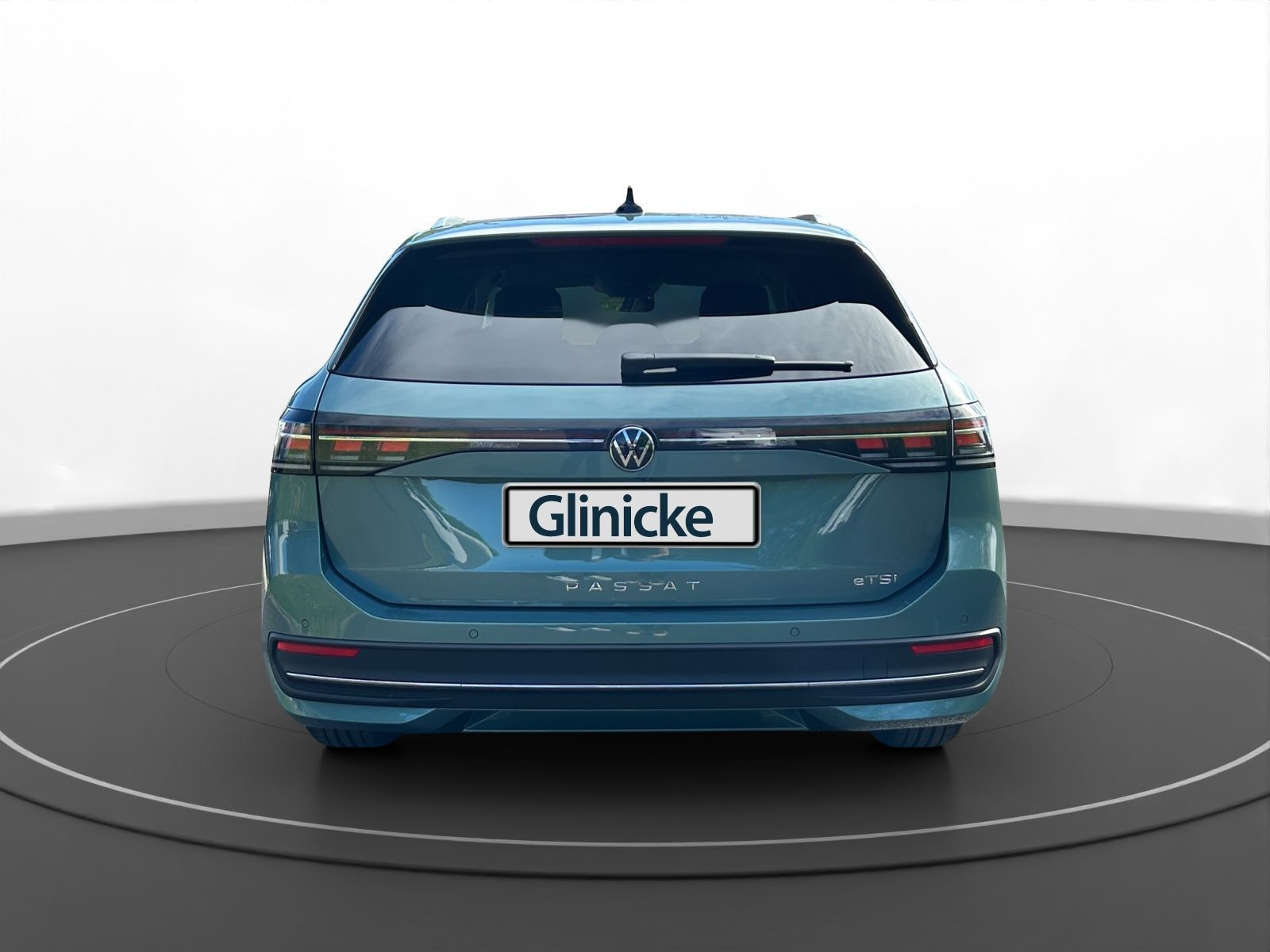 Volkswagen - Passat_5