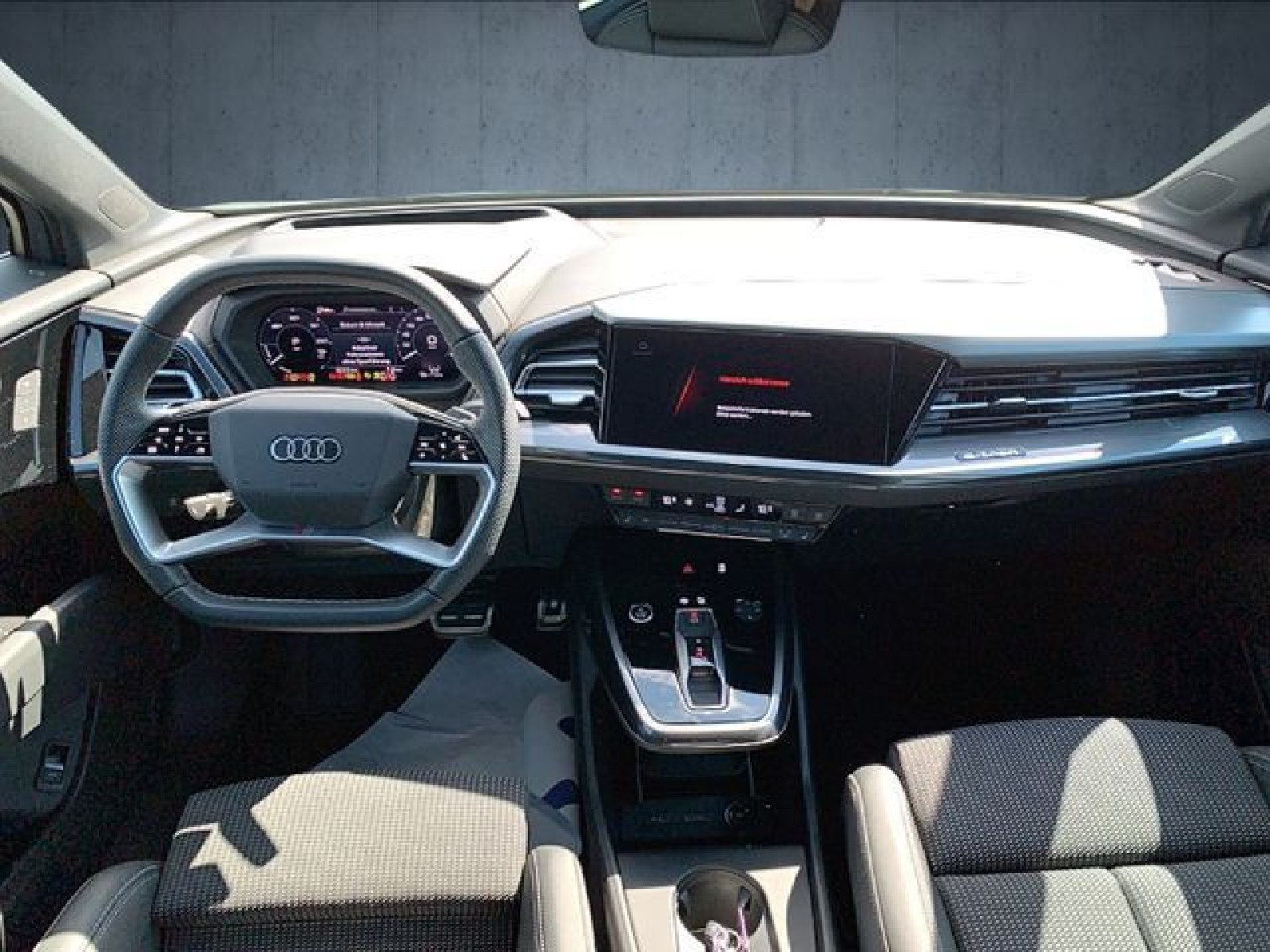 Audi - Q4 e-tron_14