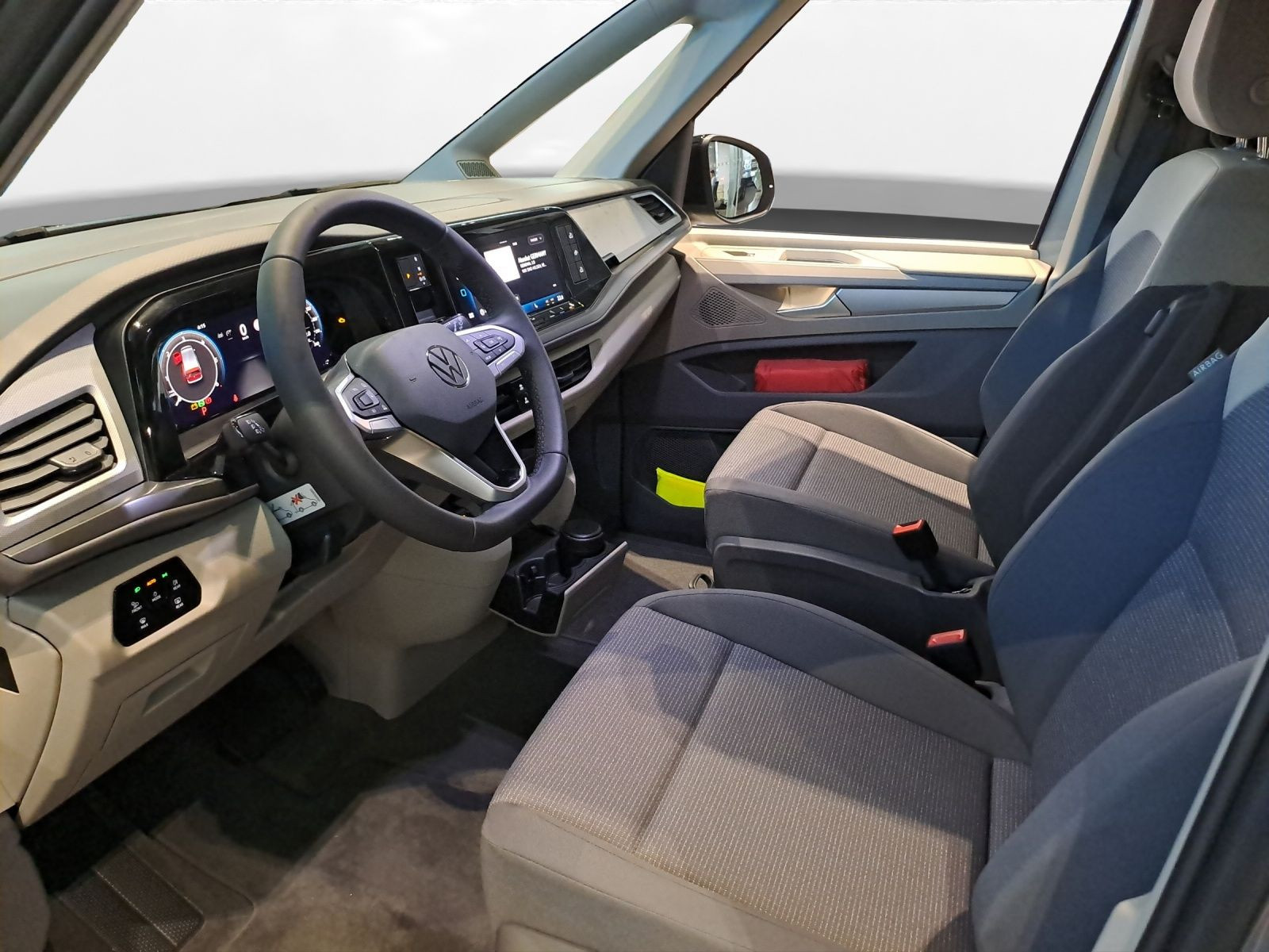 Volkswagen - California_18